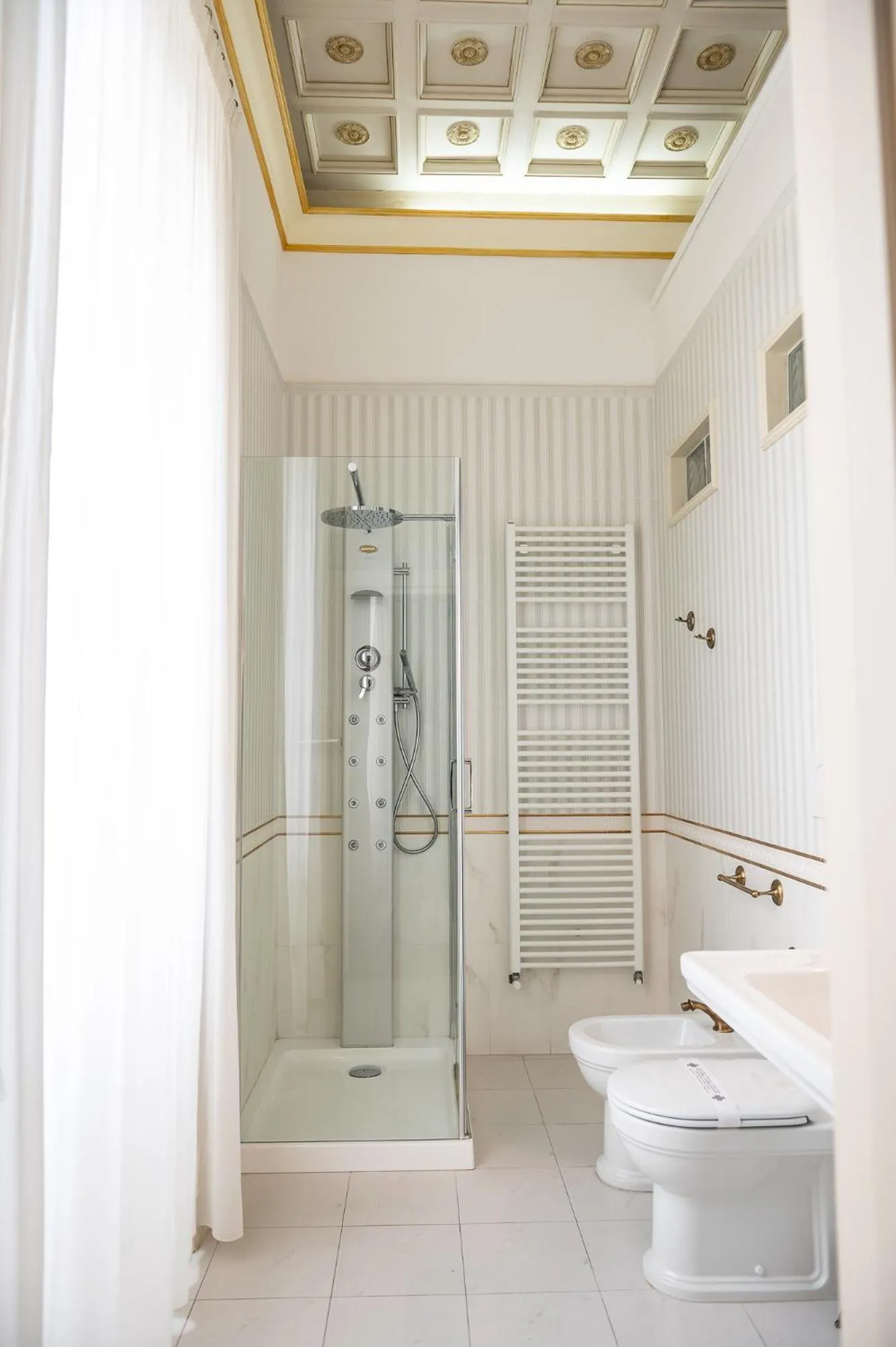 Shower, Bathroom in Personè Palace - by Symphonya Luxury