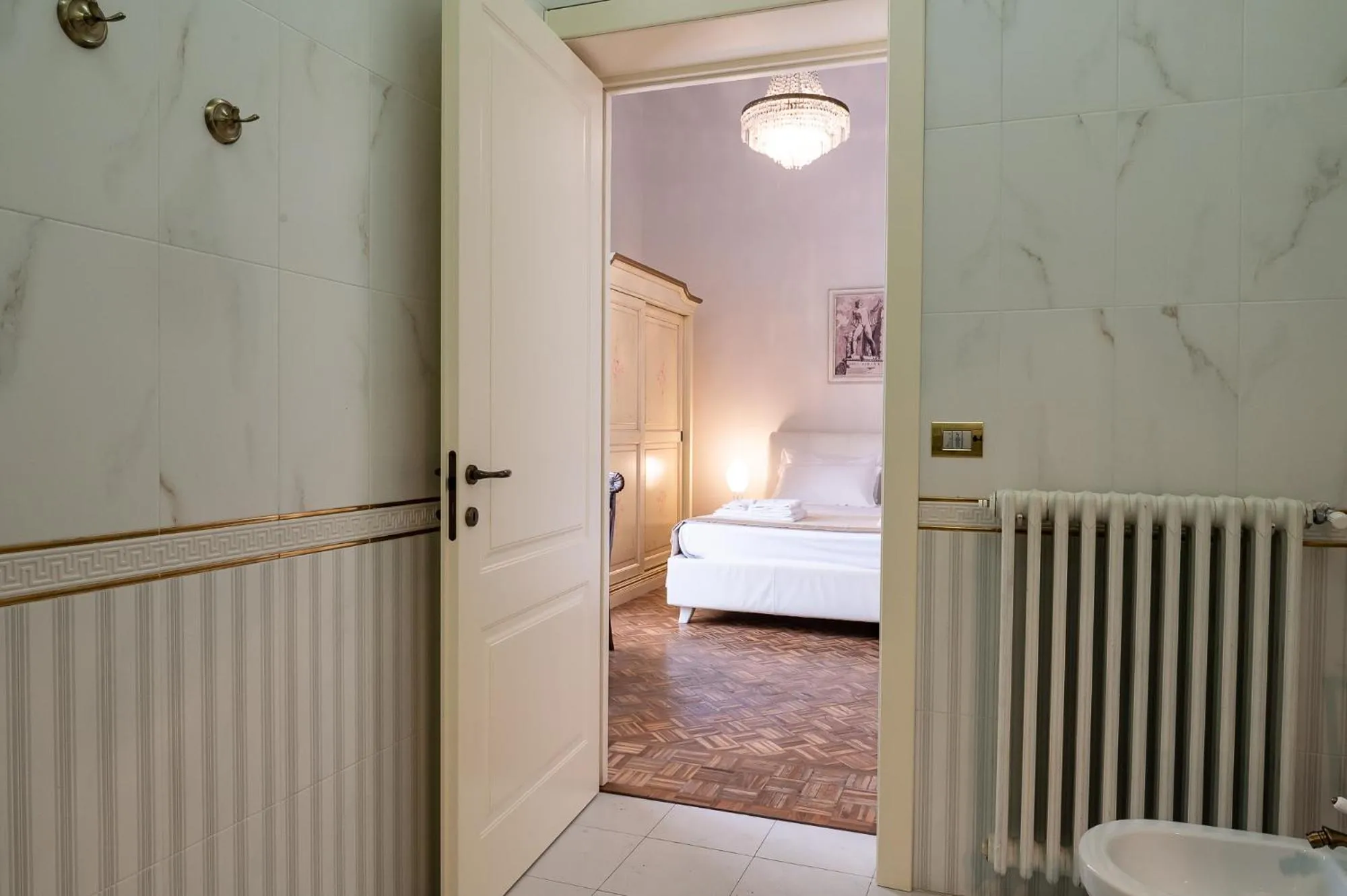 Bed in Personè Palace - by Symphonya Luxury