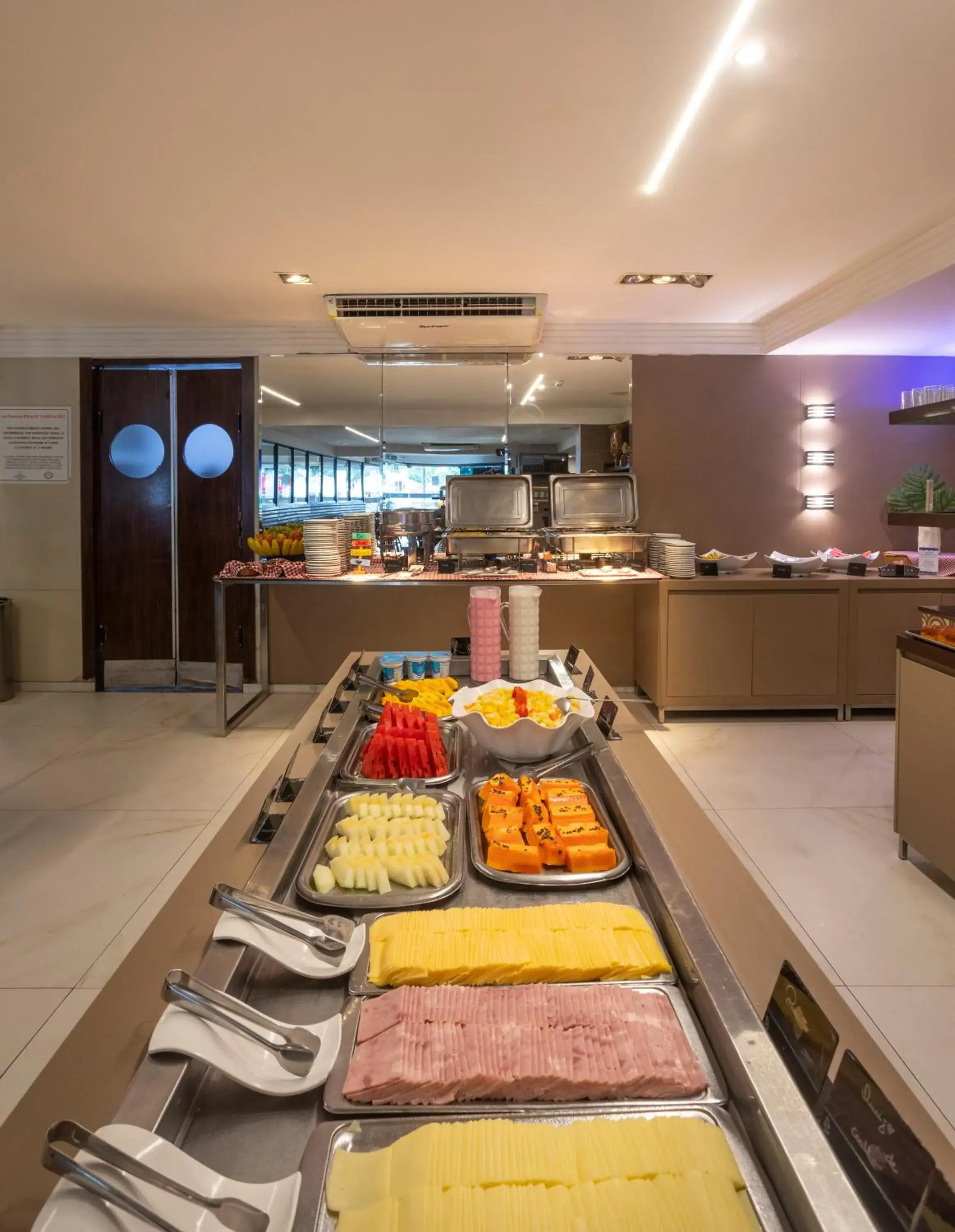 Breakfast in Atlântico Praia Hotel Breakfast in Atlântico Praia Hotel