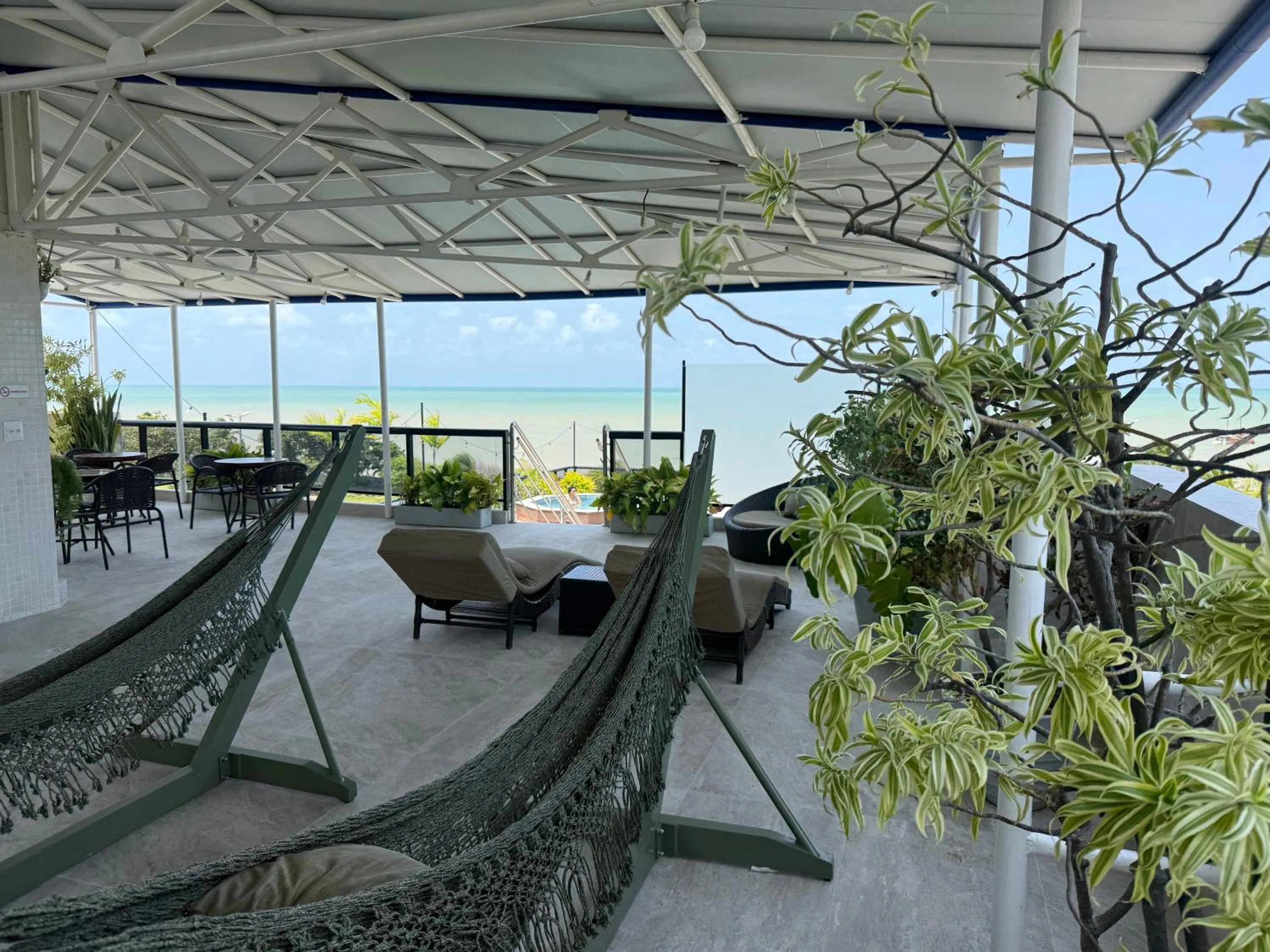 Lounge or bar in Atlântico Praia Hotel