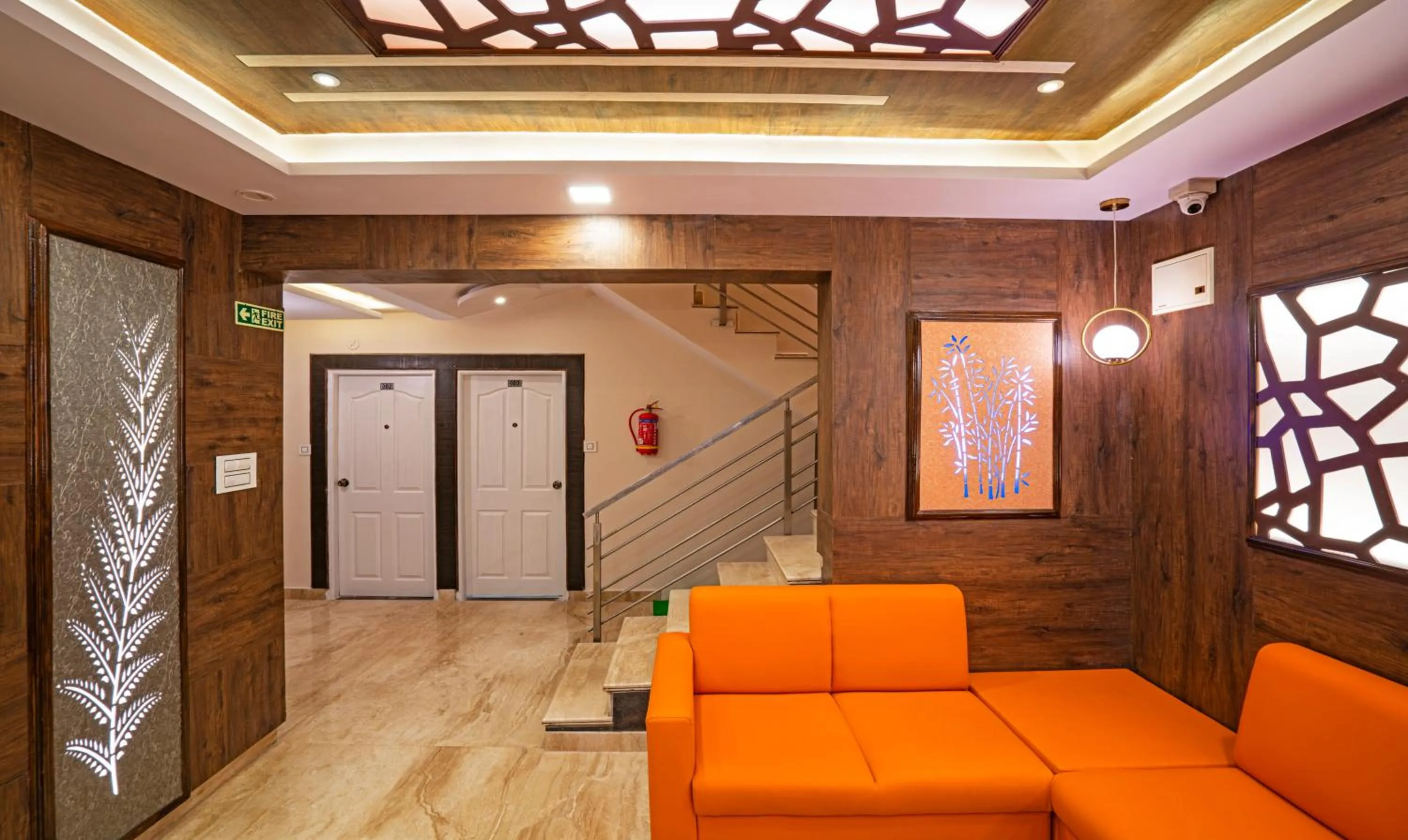 Seating area in Treebo Elite 7