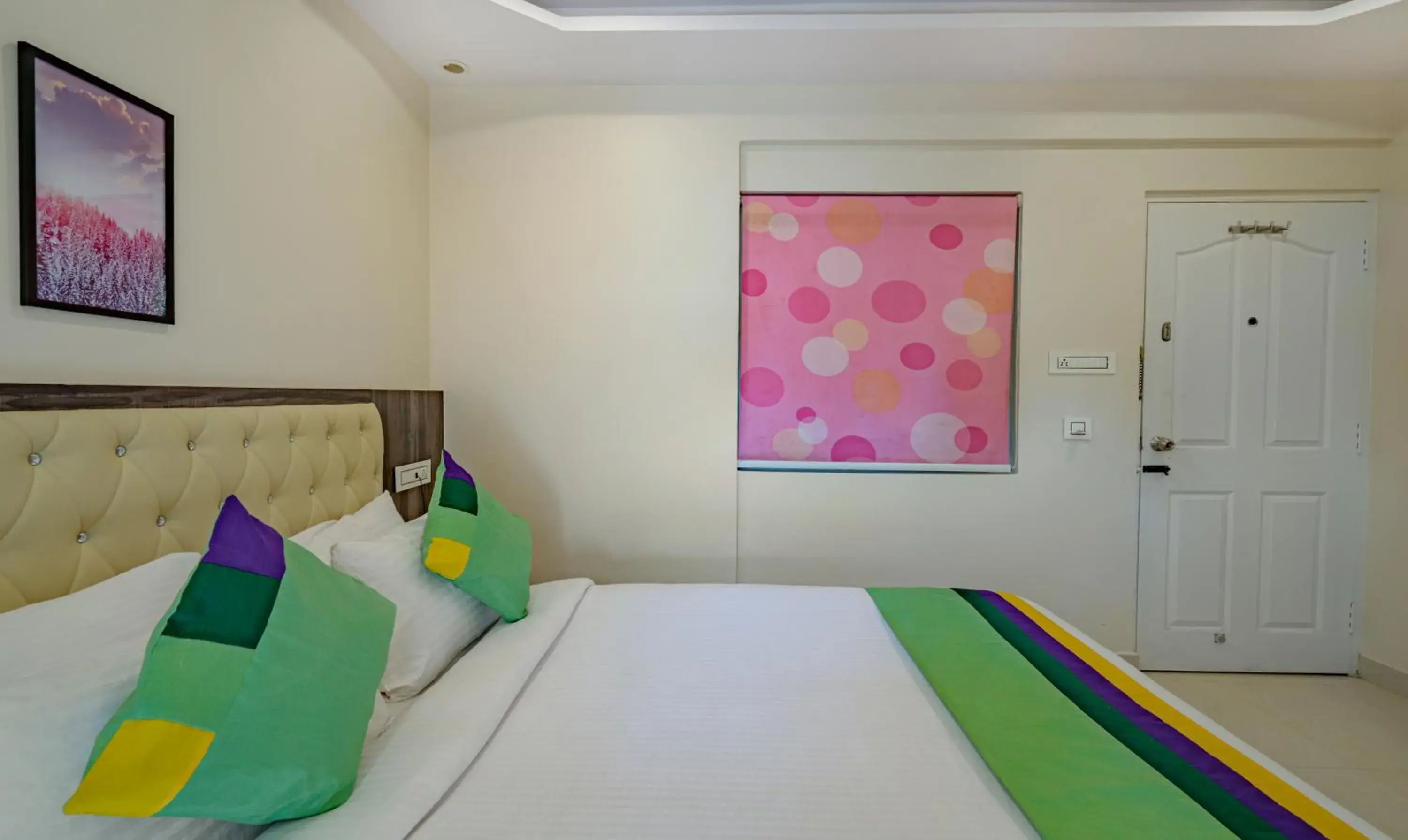 Bed in Treebo Elite 7 Bed in Treebo Elite 7