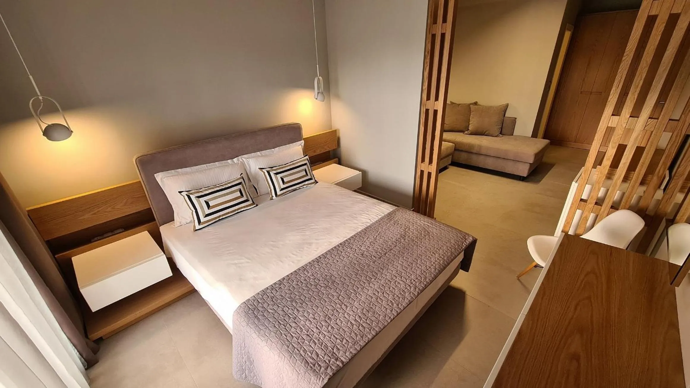 Photo of the whole room, Bed in Palladium Hotel