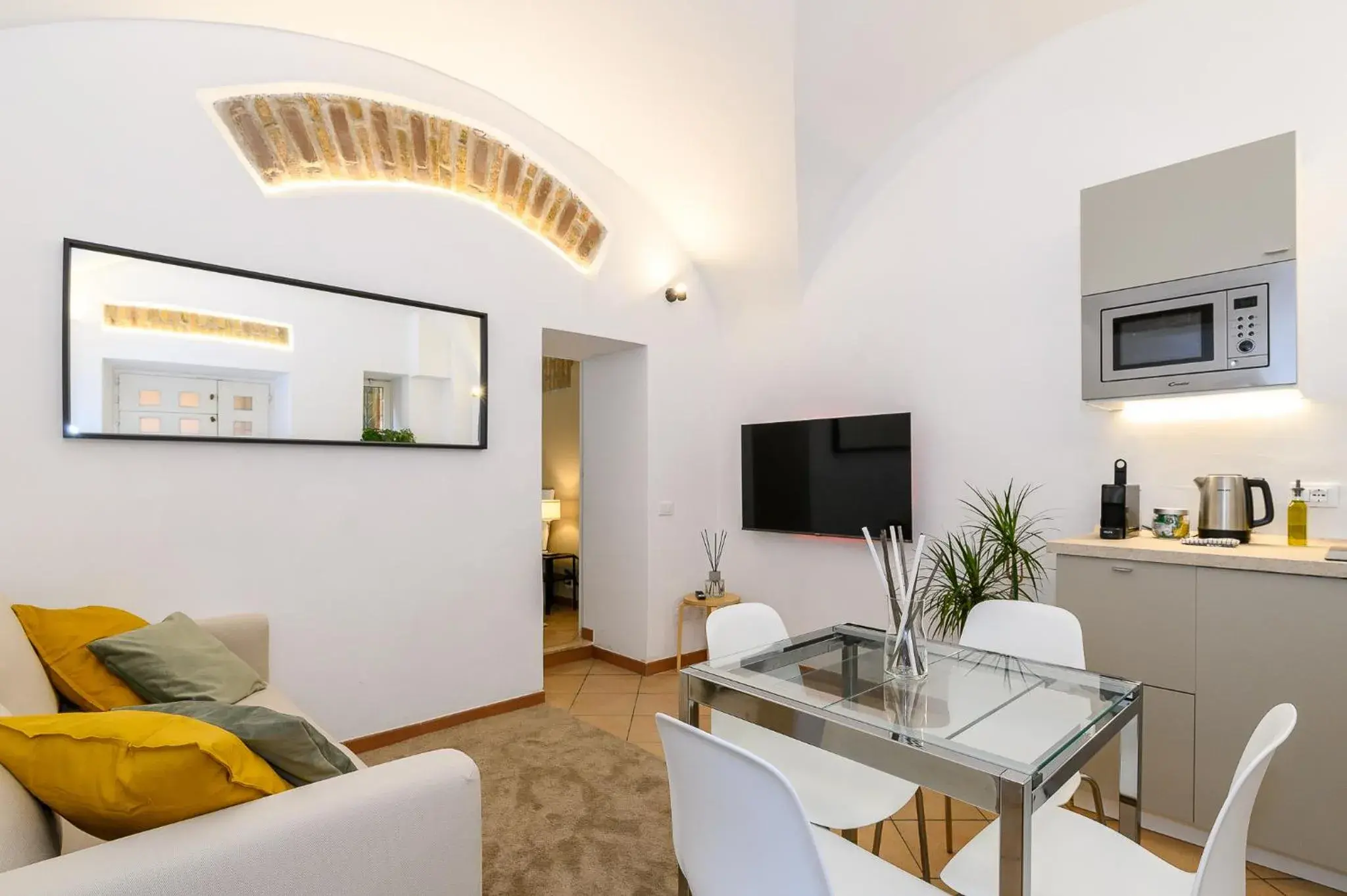 Cozy & Central with Private Entrance by NDP rent Cozy & Central with Private Entrance by NDP rent