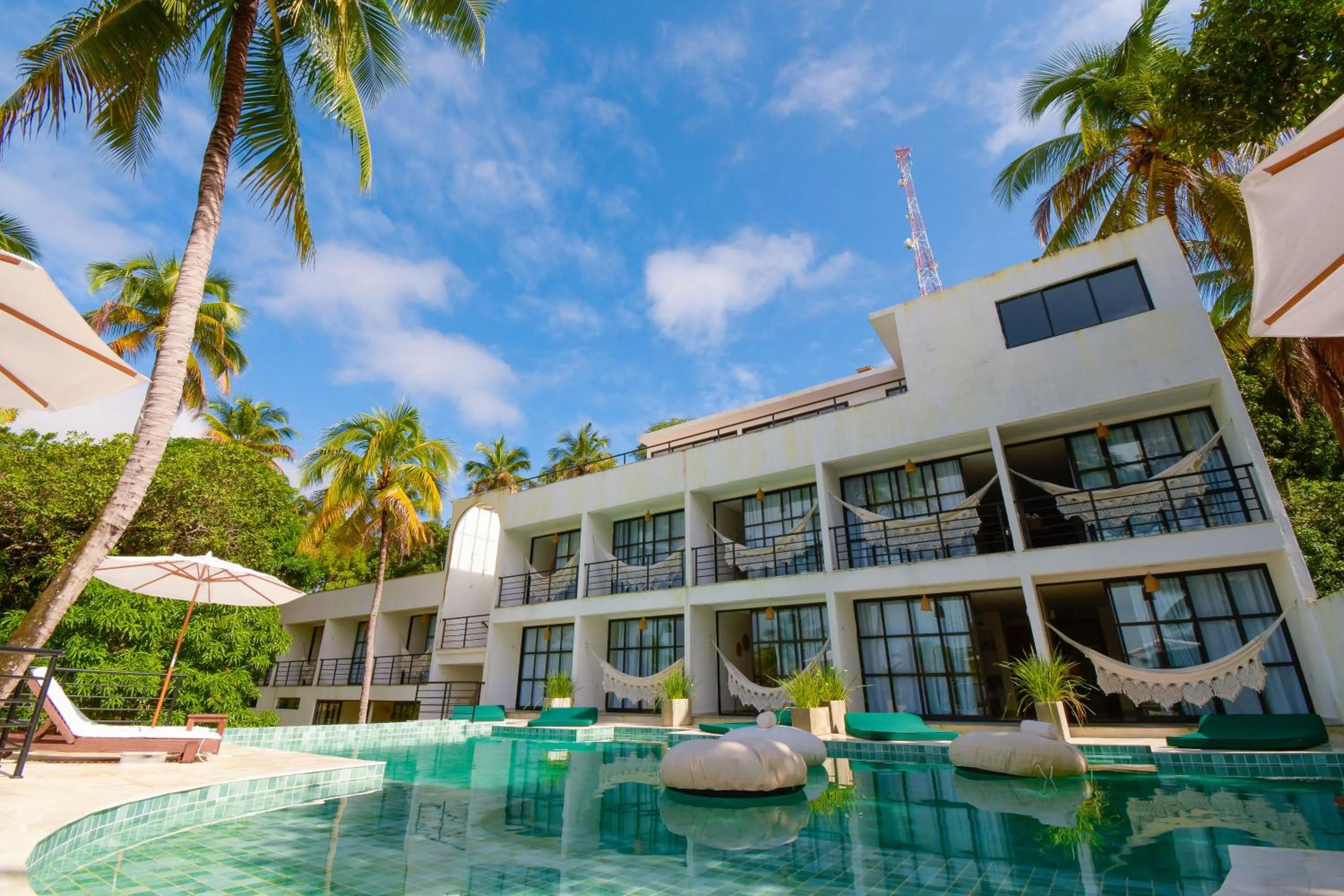 Property building in Milie Lounge Pousada