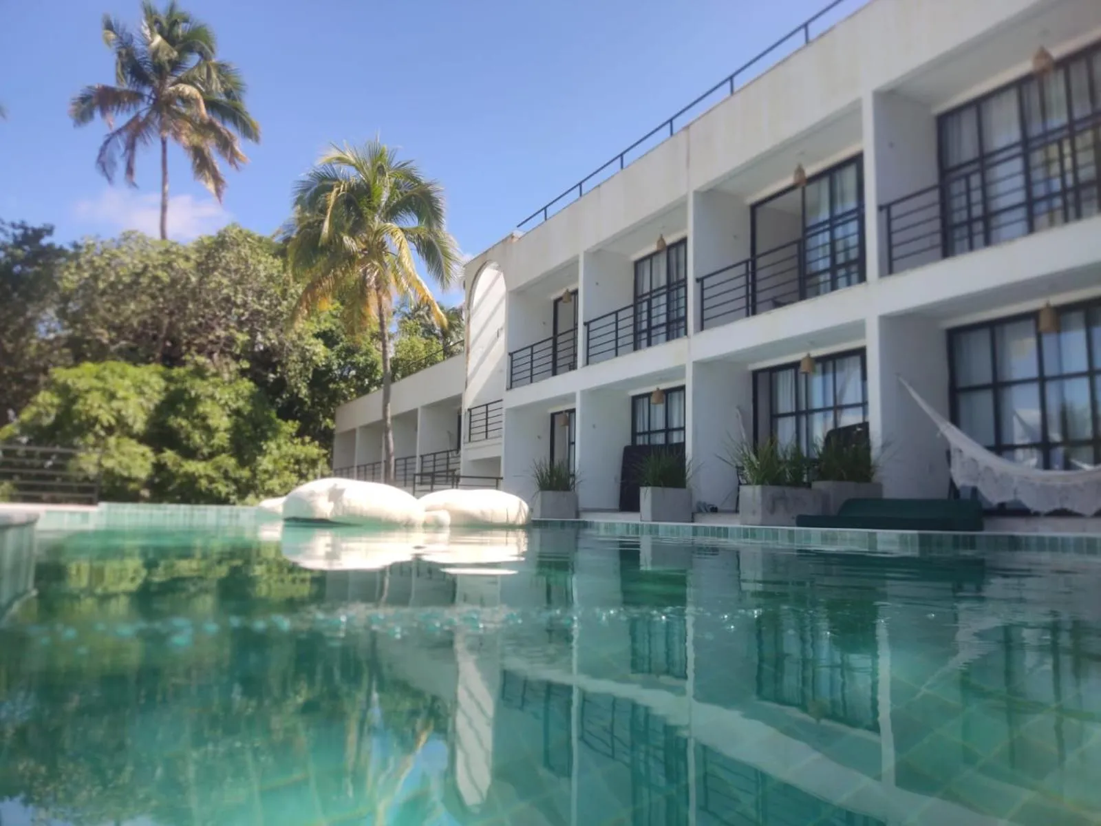 Swimming pool in Milie Lounge Pousada