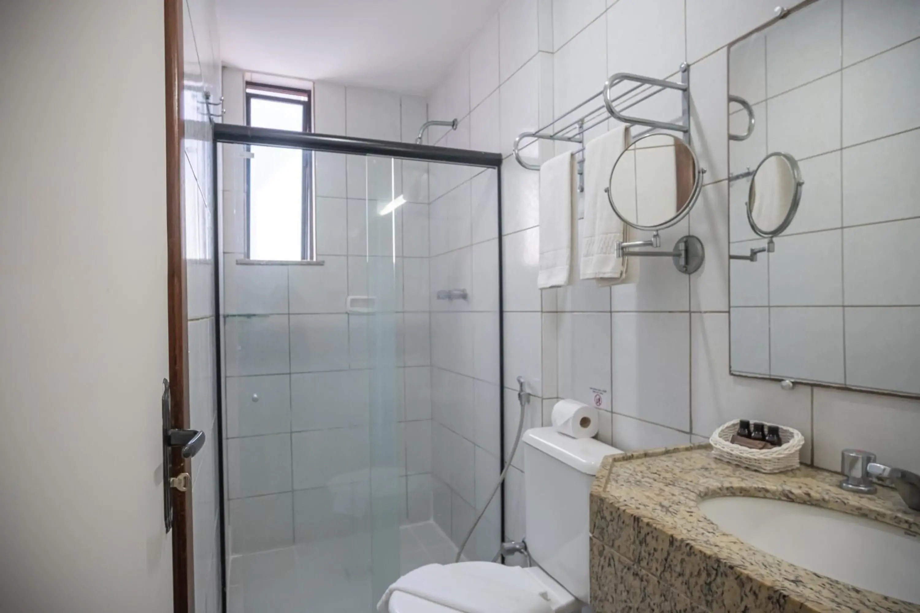 Superior Twin Room in Abbeville Hotel Torre I - Torre II Superior Twin Room in Abbeville Hotel Torre I - Torre II