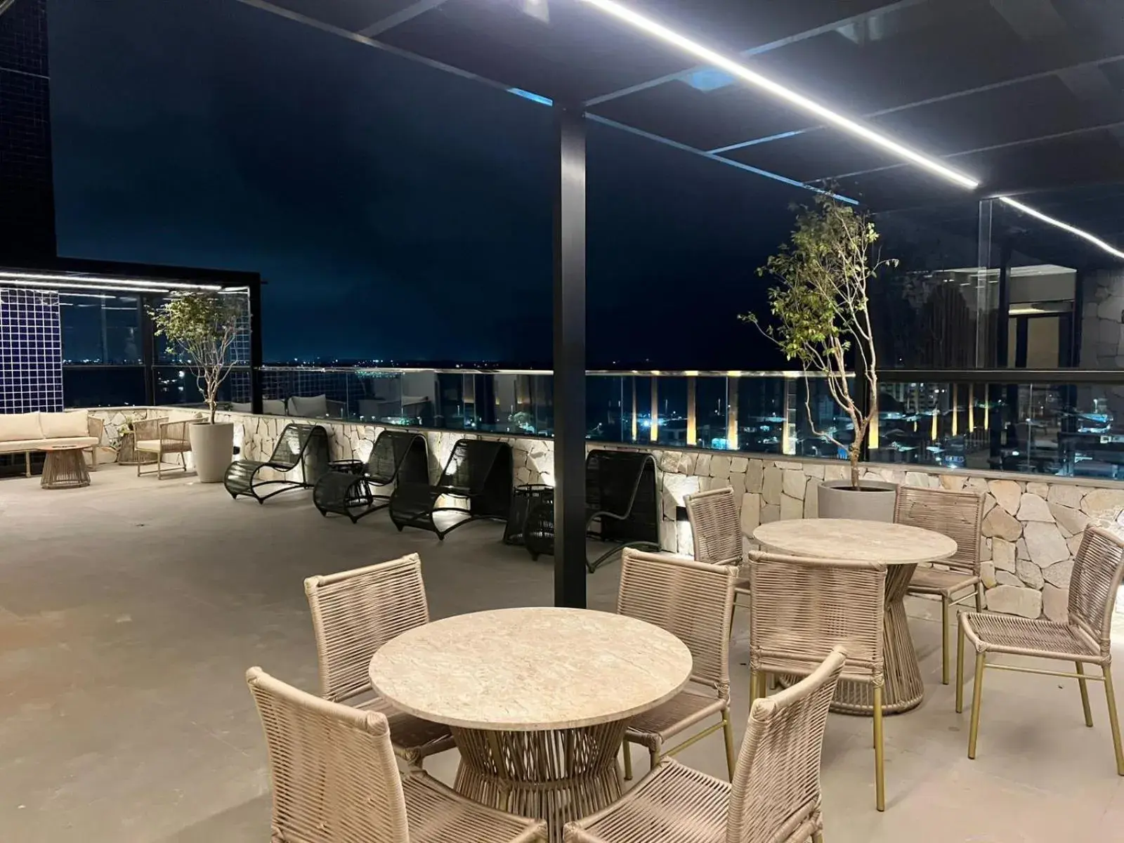 Restaurant/places to eat in Abbeville Hotel Torre I - Torre II Restaurant/places to eat in Abbeville Hotel Torre I - Torre II