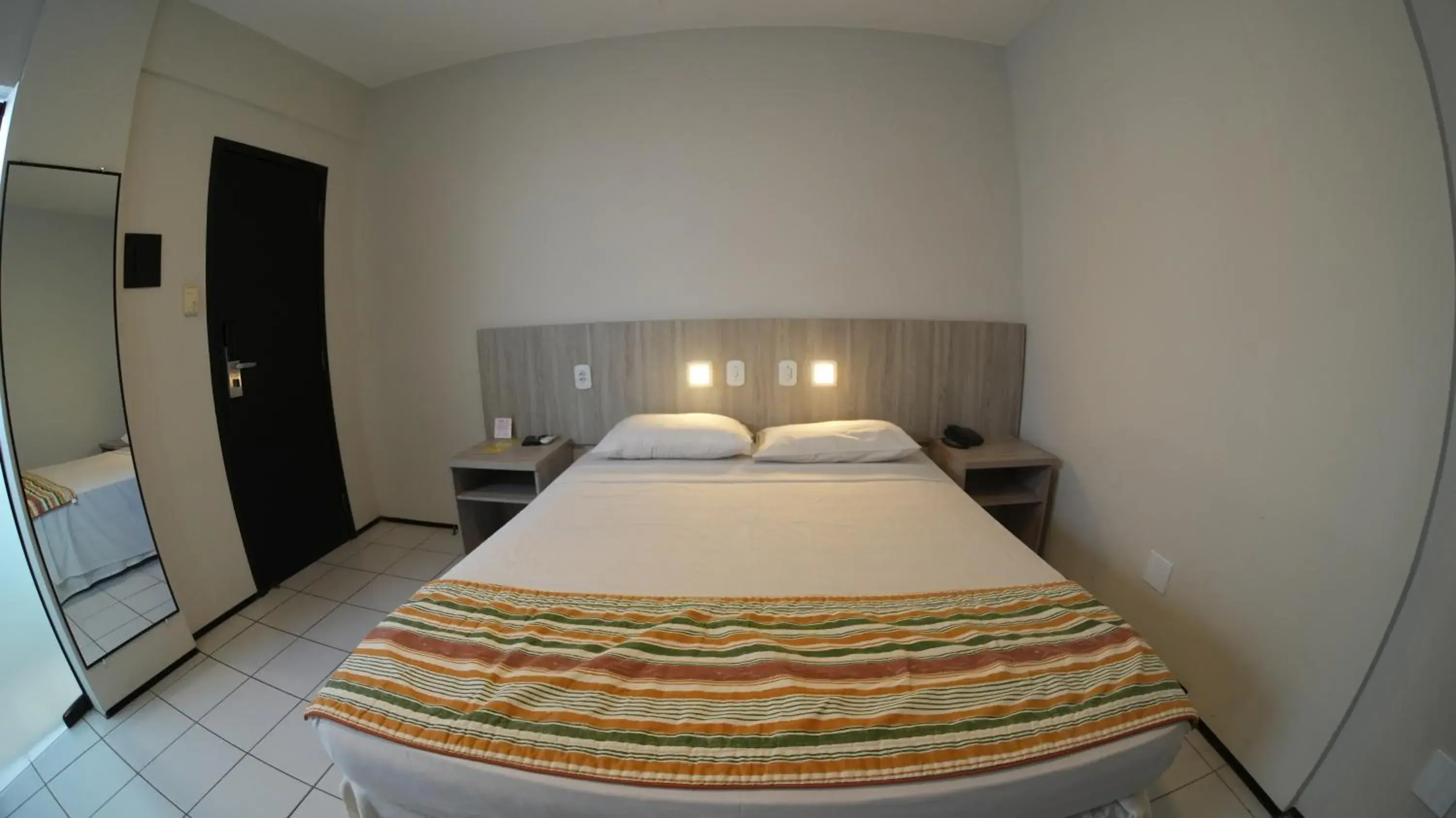 Bedroom, Bed in Abbeville Hotel Torre I - Torre II Bedroom, Bed in Abbeville Hotel Torre I - Torre II