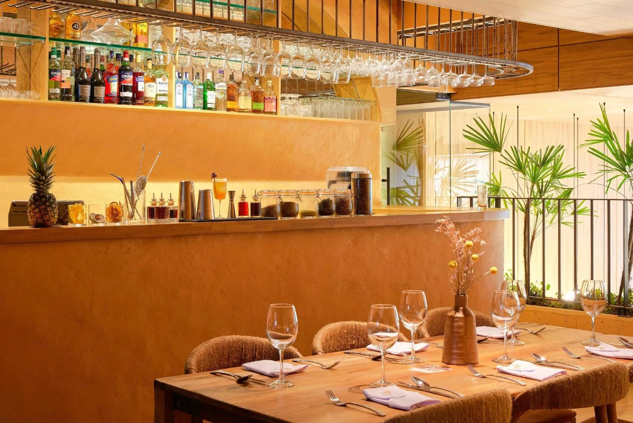 Restaurant/places to eat in Wellcomm Spa & Hotel