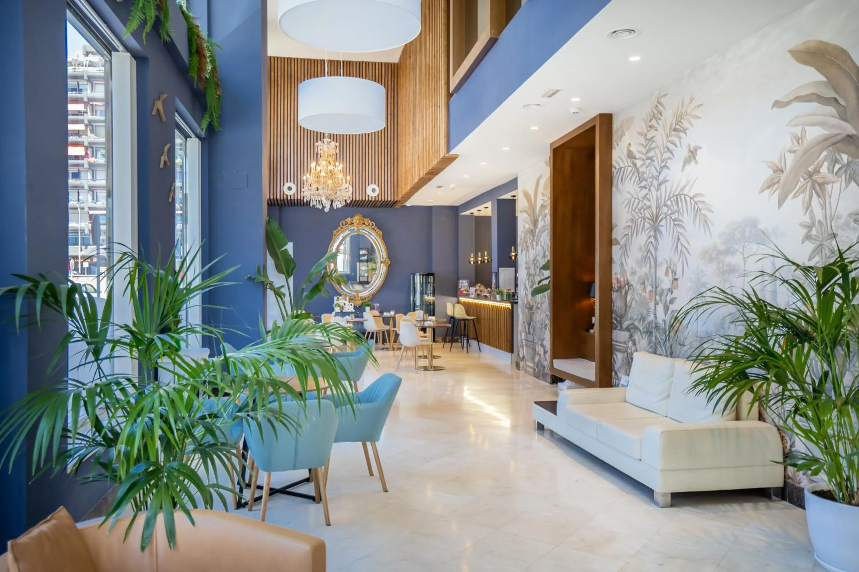 Lobby or reception in Hotel Spa Cádiz Plaza