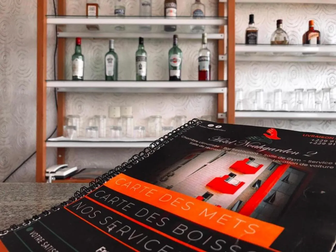 Restaurant/places to eat in HÔTEL NOAHGARDEN 2