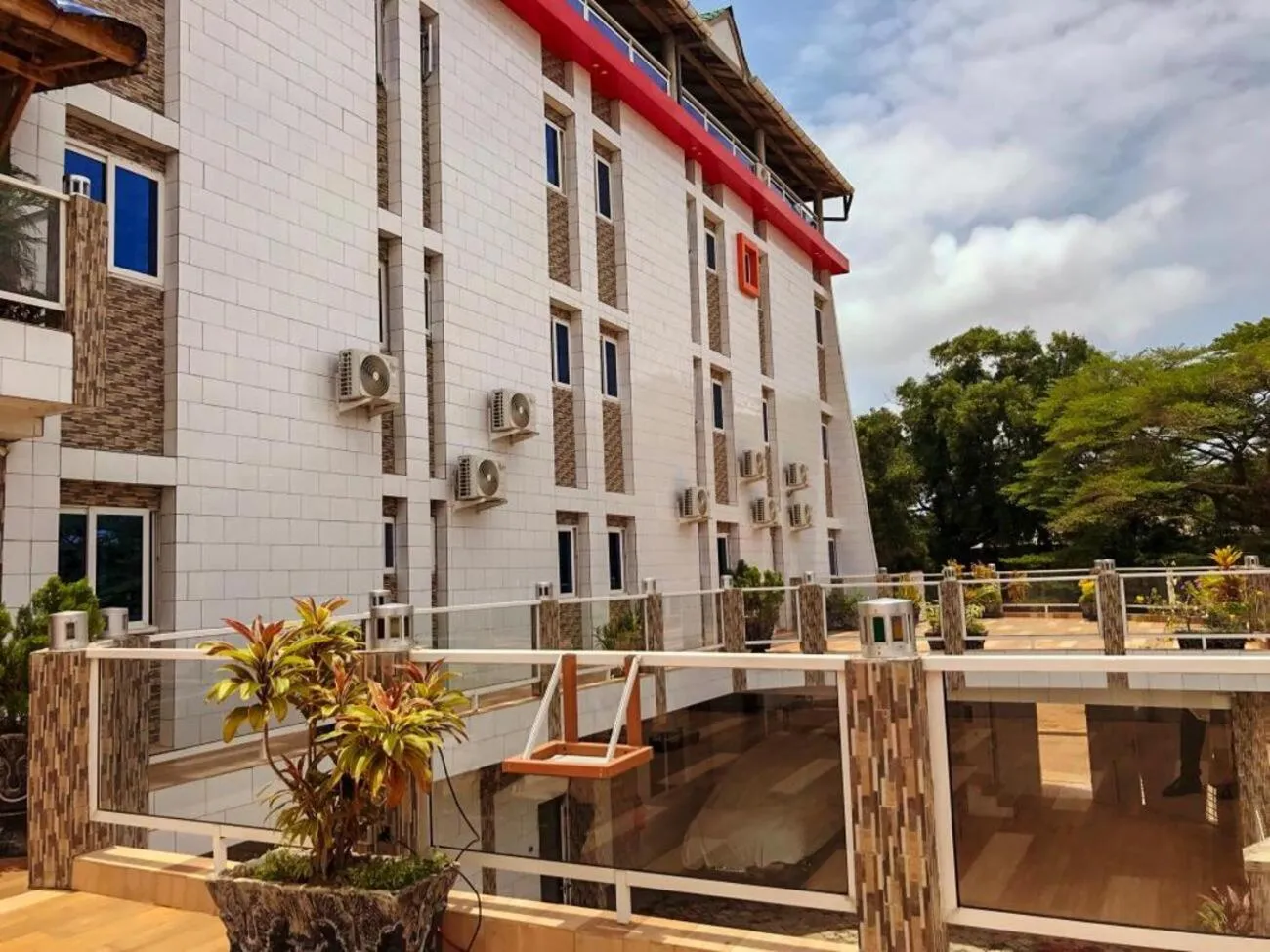 Property building in HÔTEL NOAHGARDEN 2