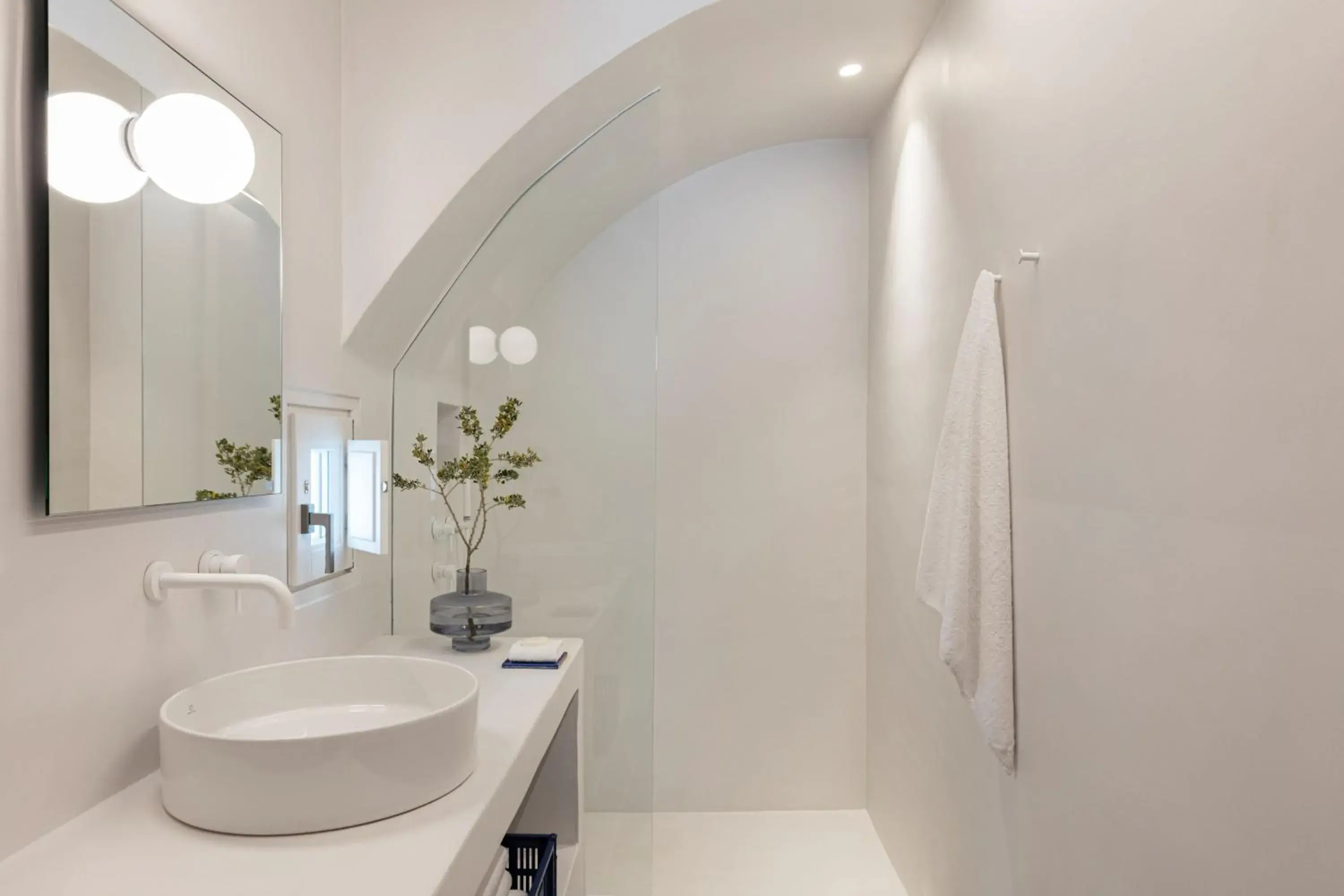 Bathroom in Neo Suites Bathroom in Neo Suites