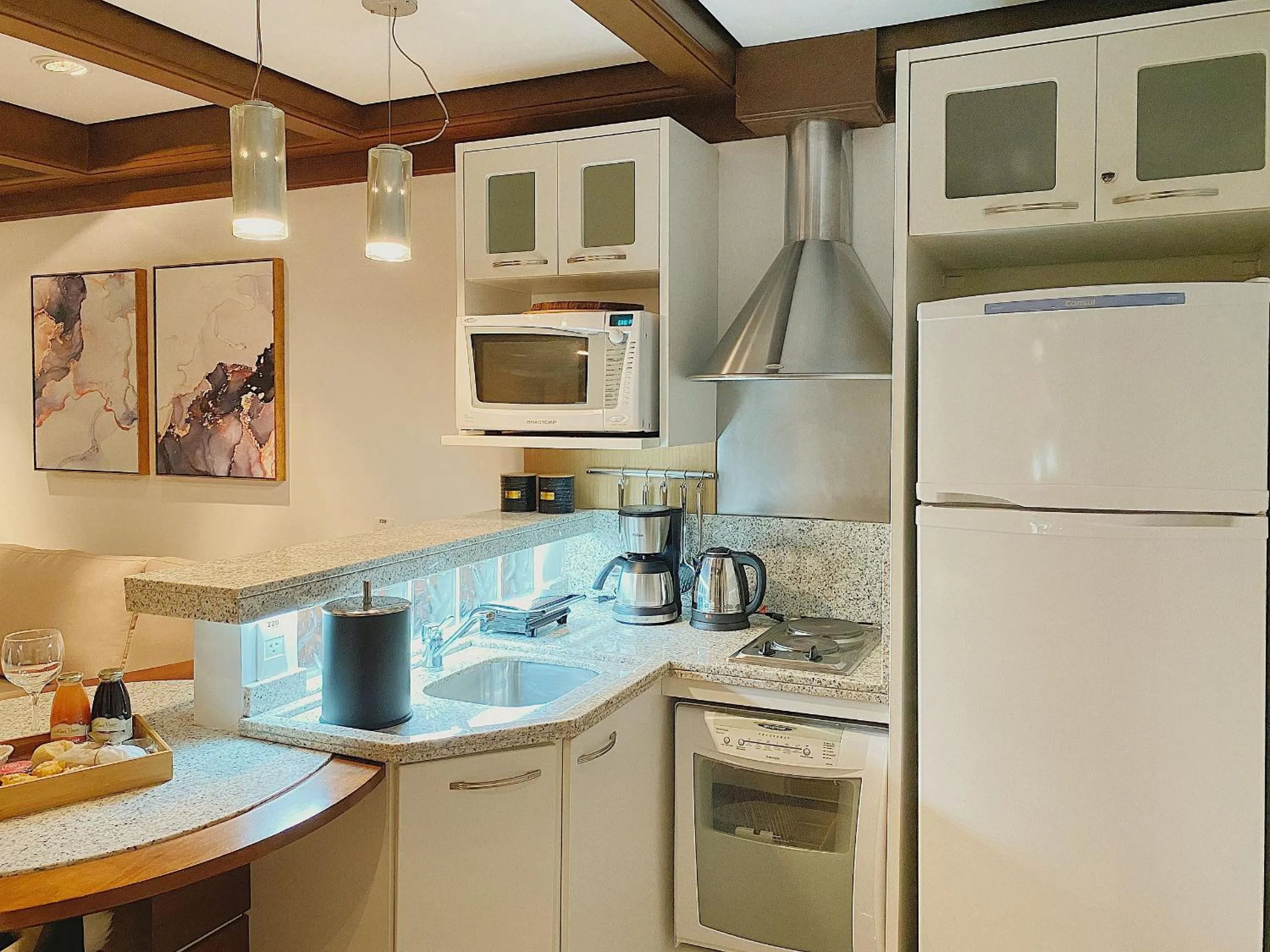 Kitchen or kitchenette in Luxuoso Studio 2007 Laje de Pedra Gramado Canela