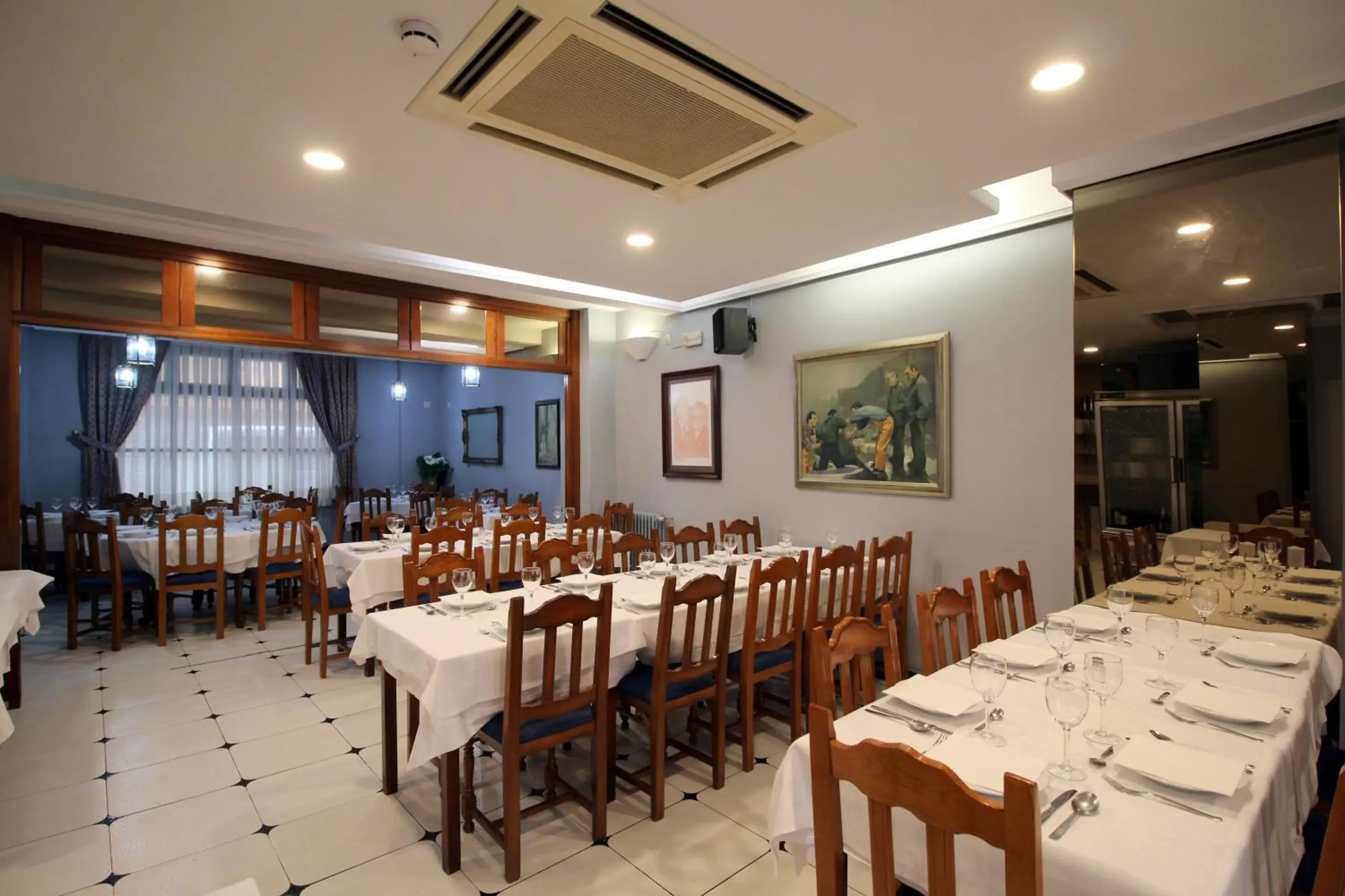Restaurant/places to eat in Hotel Cabeza Restaurant/places to eat in Hotel Cabeza
