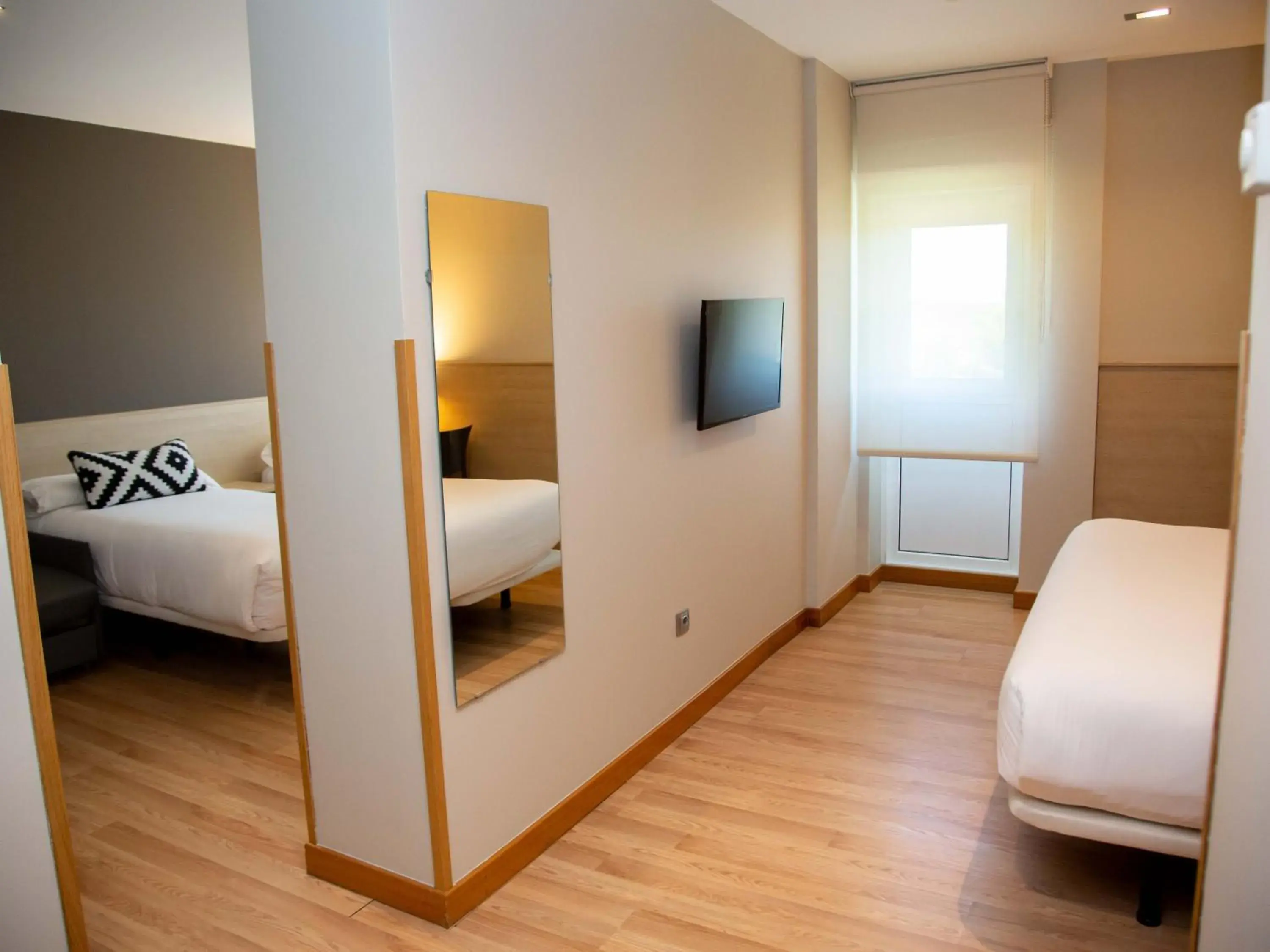 Bedroom, Bed in Hotel Restaurante Cadosa Bedroom, Bed in Hotel Restaurante Cadosa