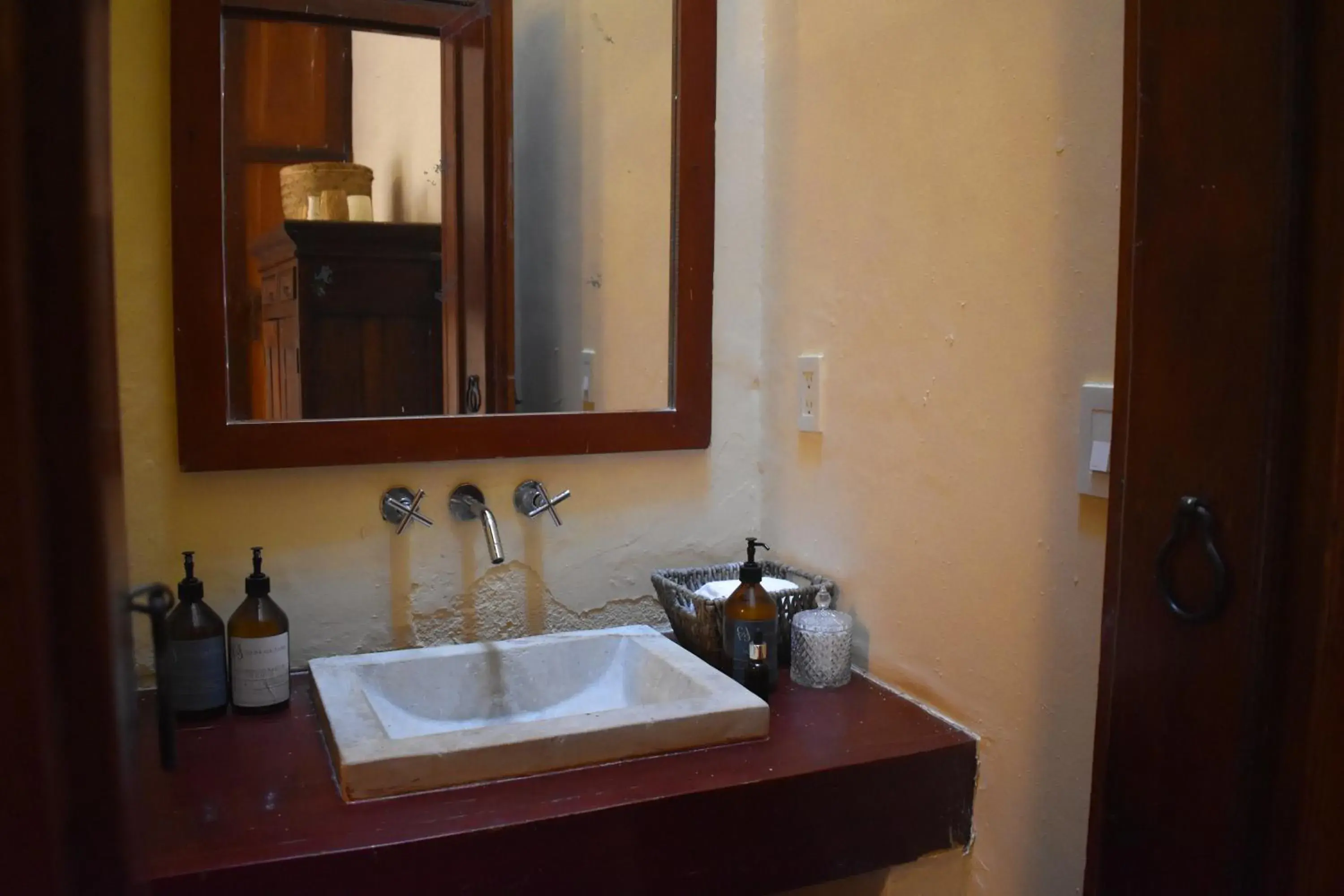 Small Double Room in Casa Gaitana - Alma Hotels Small Double Room in Casa Gaitana - Alma Hotels