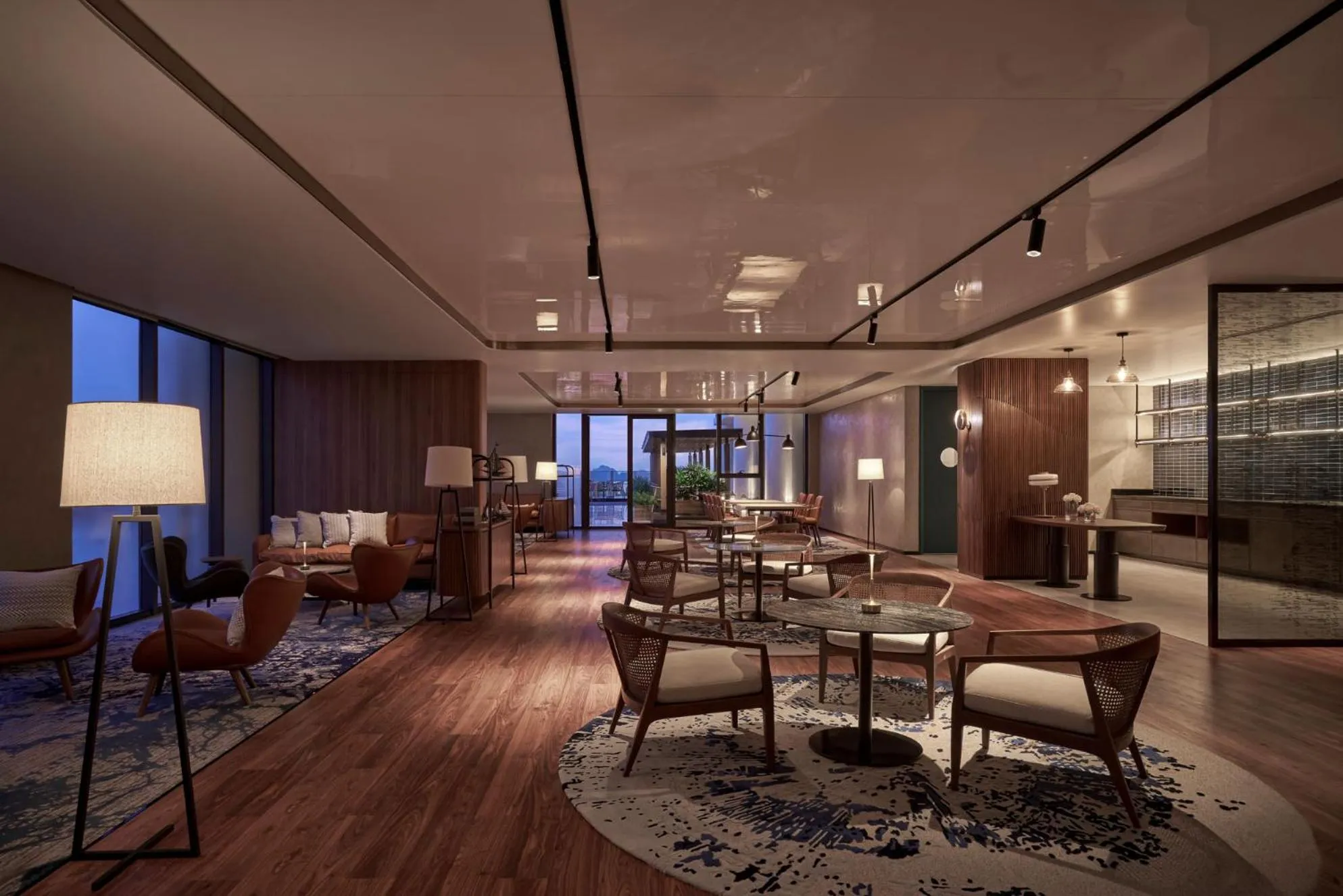 Lounge or bar in The Yacht Hotel by DC