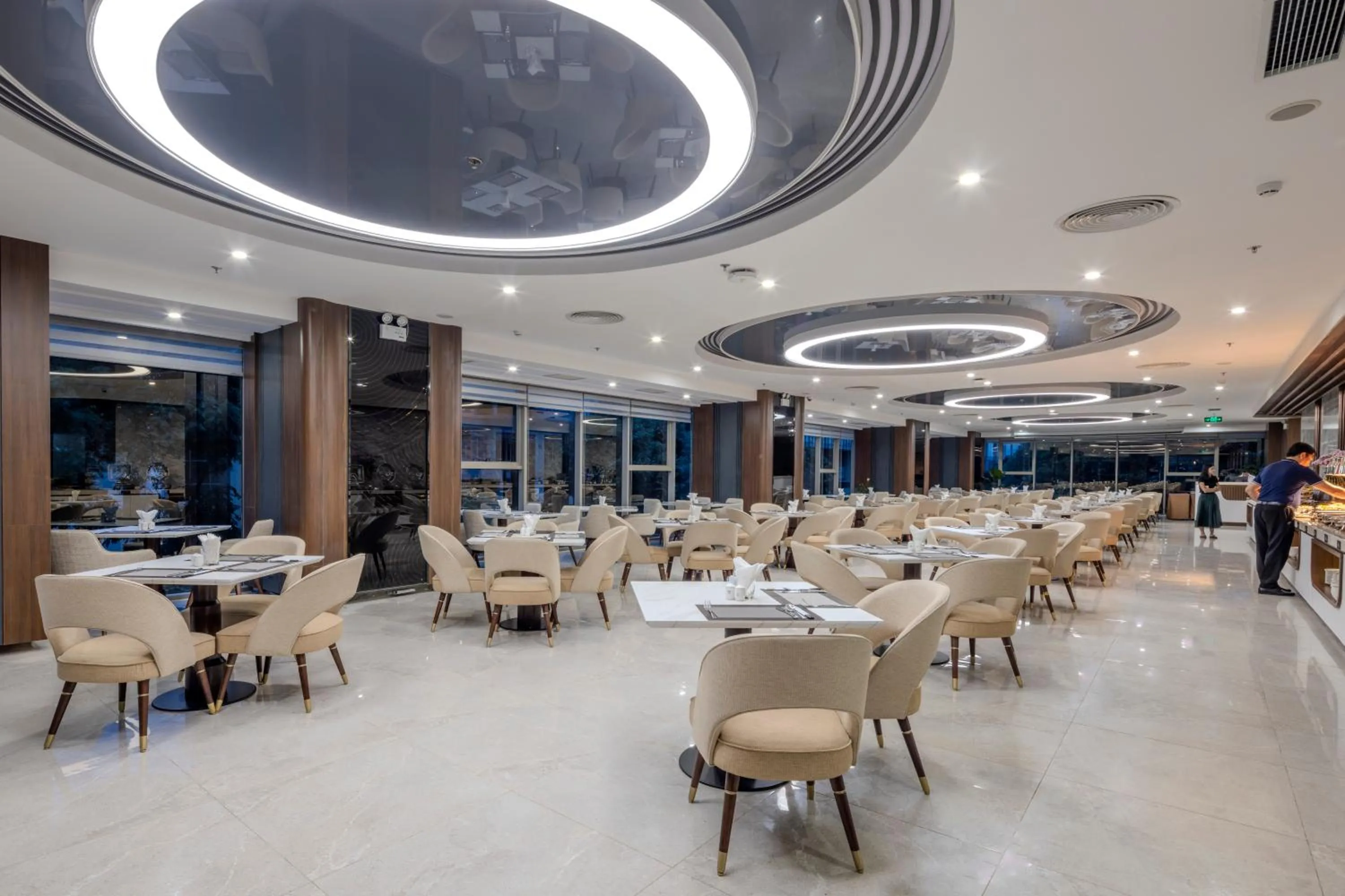 Restaurant/places to eat in Annova Nha Trang Hotel