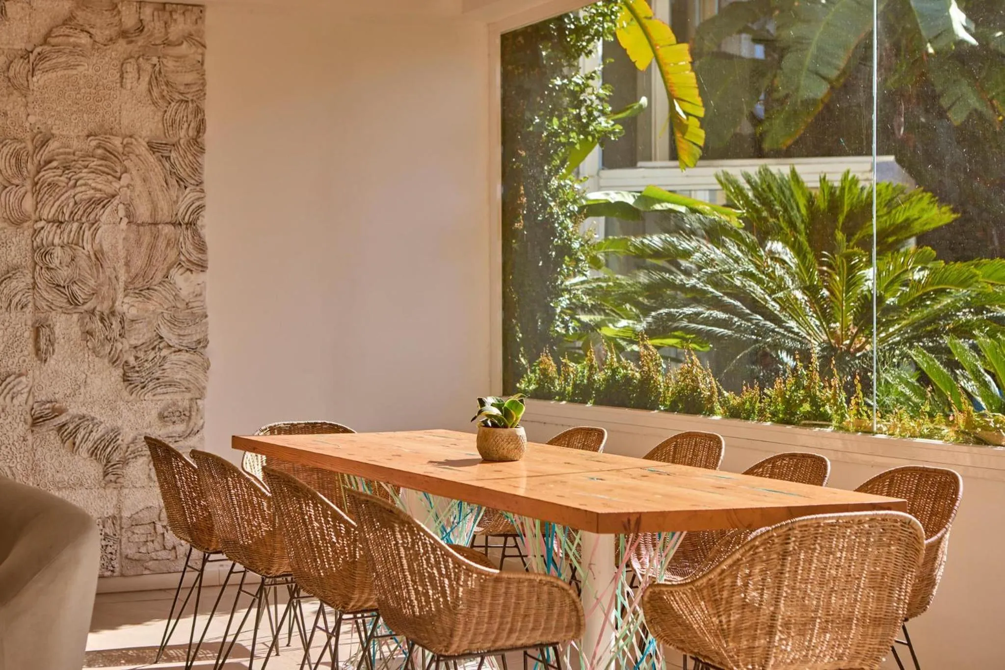 Lounge or bar in Zafiro Palmanova