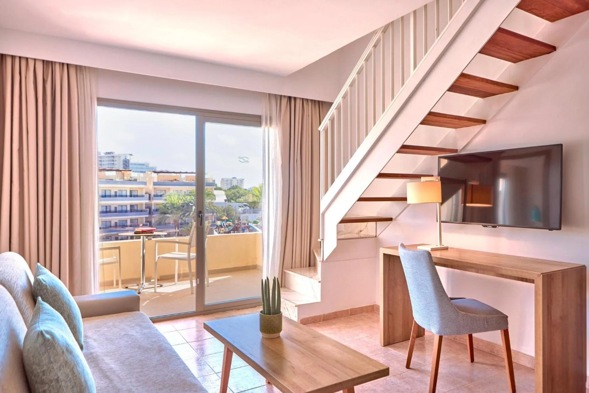 Photo of the whole room in Zafiro Palmanova