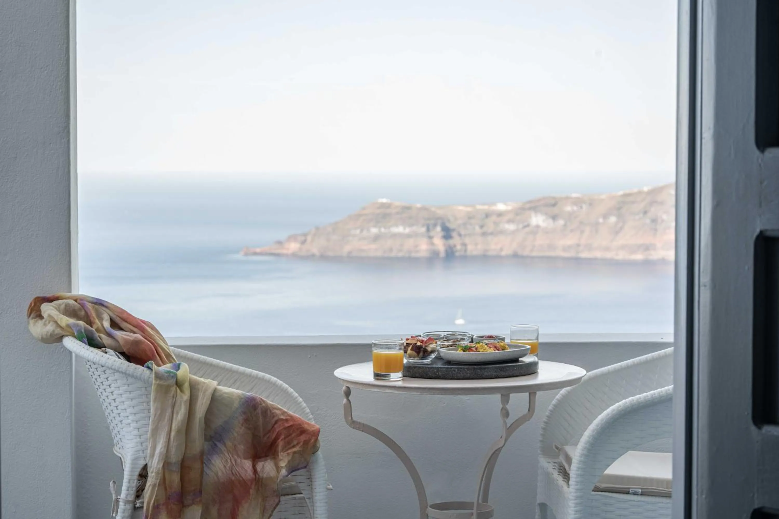 Sea view in La Roka, Cliffside Memories