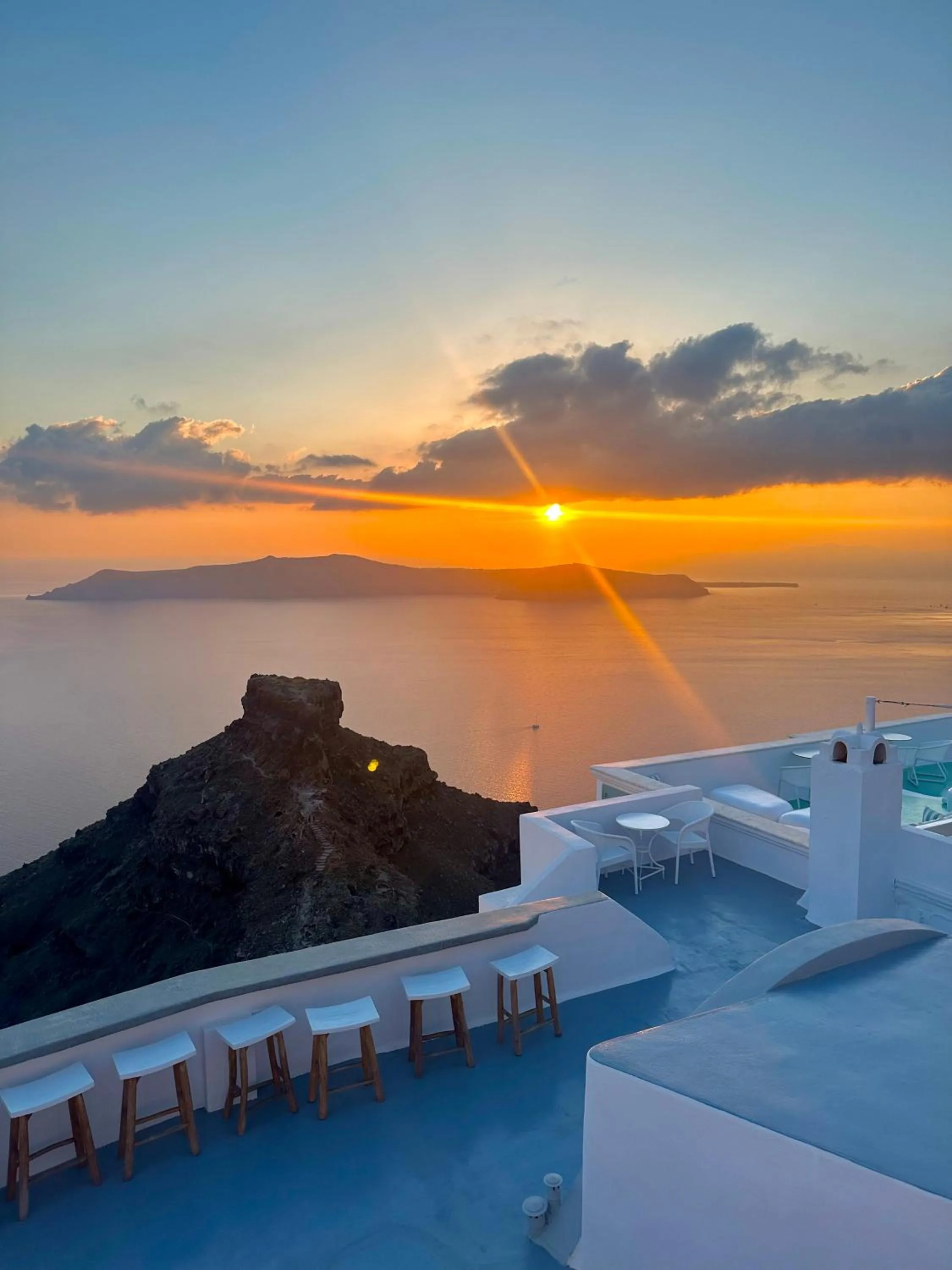 Sea view in La Roka, Cliffside Memories