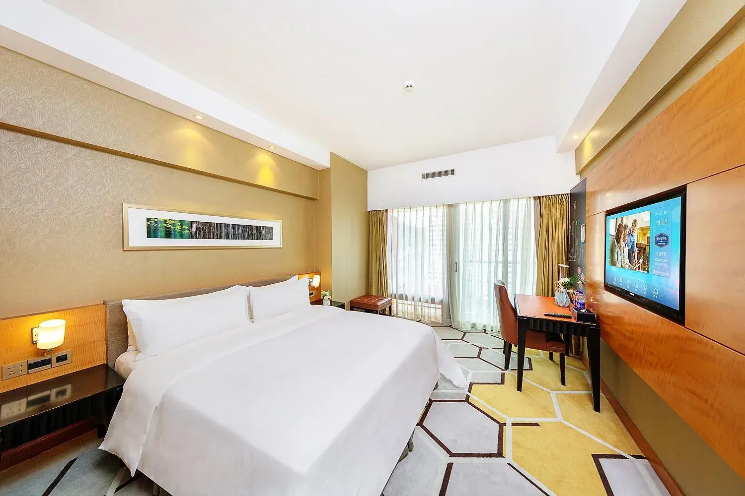 Bed in Hampton by Hilton Zhuhai Gongbei Port Bed in Hampton by Hilton Zhuhai Gongbei Port