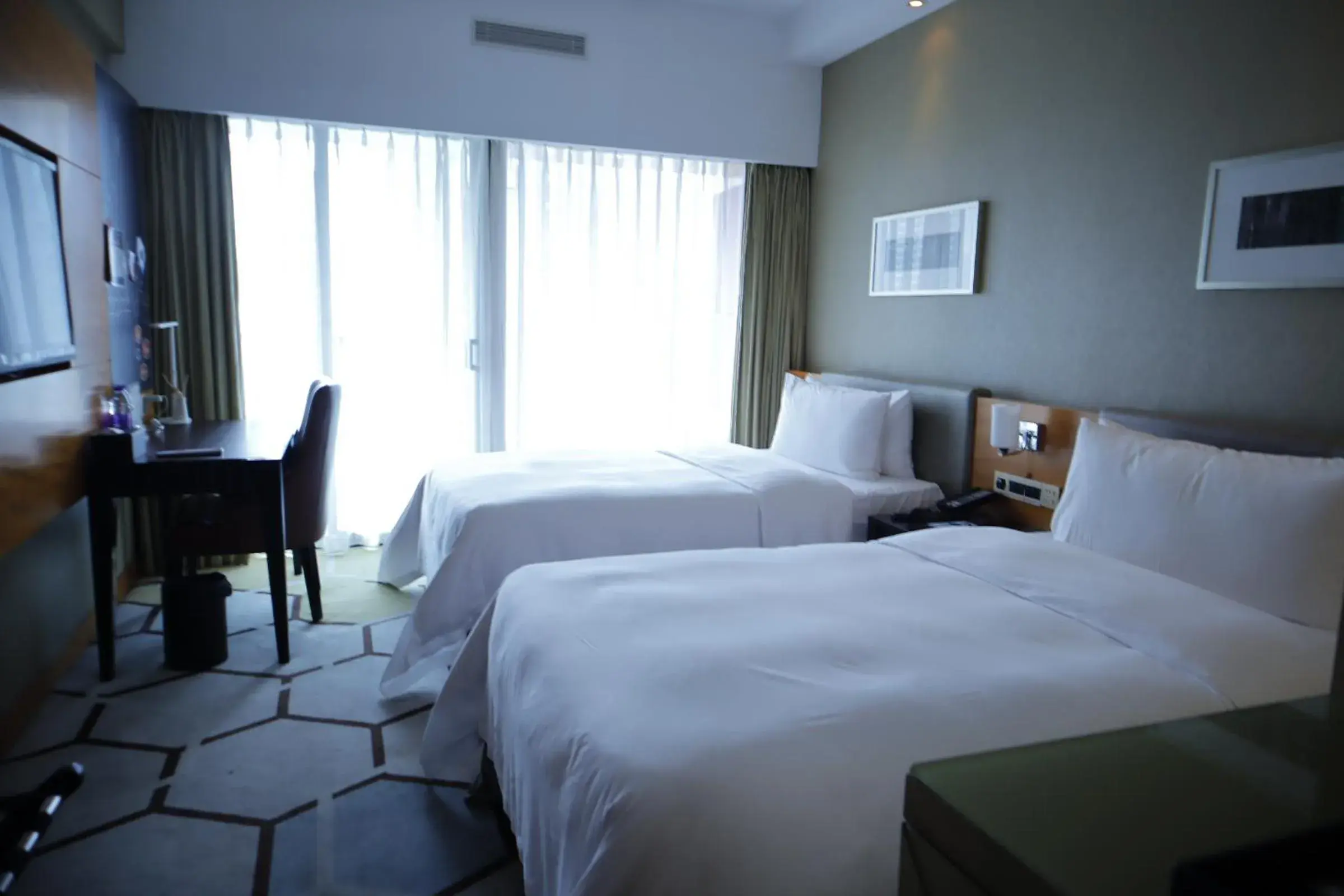 Bed in Hampton by Hilton Zhuhai Gongbei Port Bed in Hampton by Hilton Zhuhai Gongbei Port