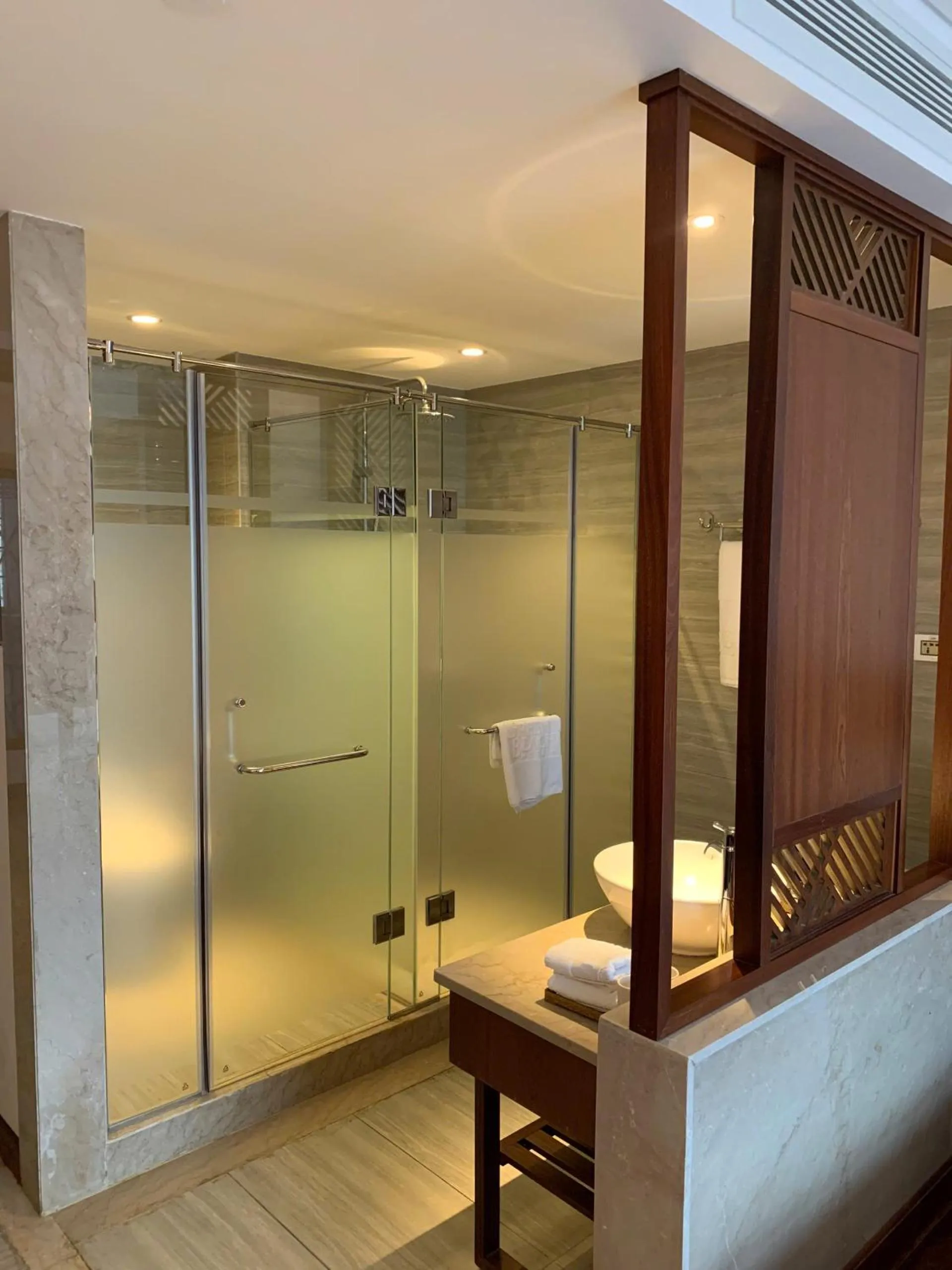 Bathroom in Green Beach Hotel Nha Trang