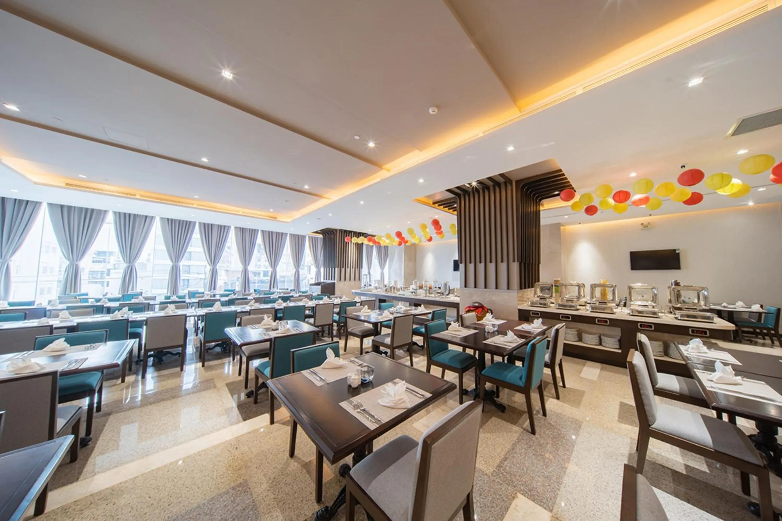 Restaurant/places to eat in Green Beach Hotel Nha Trang