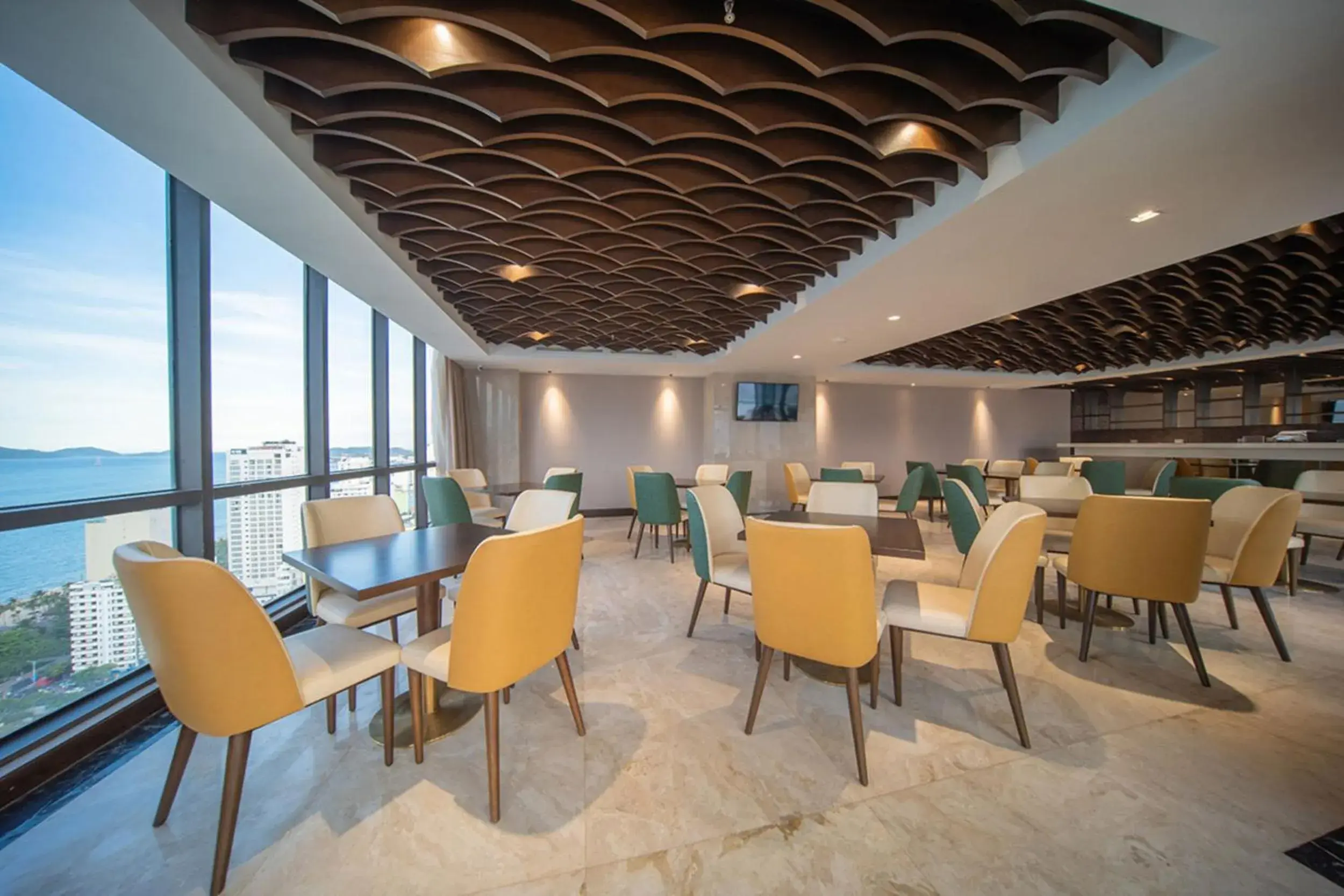 Lounge or bar in Green Beach Hotel Nha Trang Lounge or bar in Green Beach Hotel Nha Trang