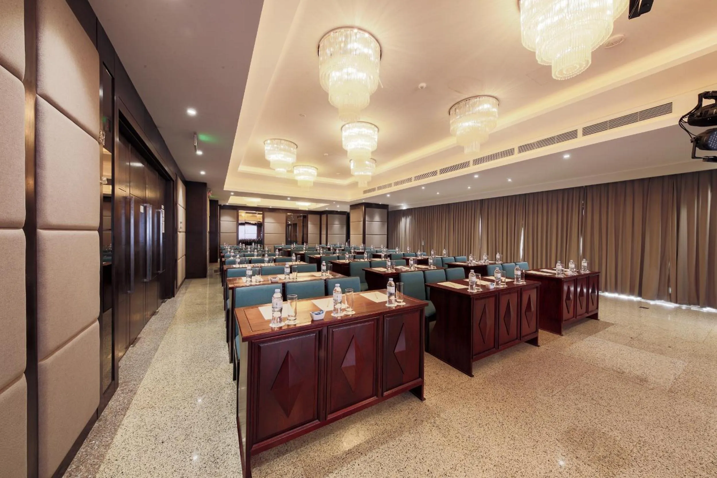 Seating area in Green Beach Hotel Nha Trang