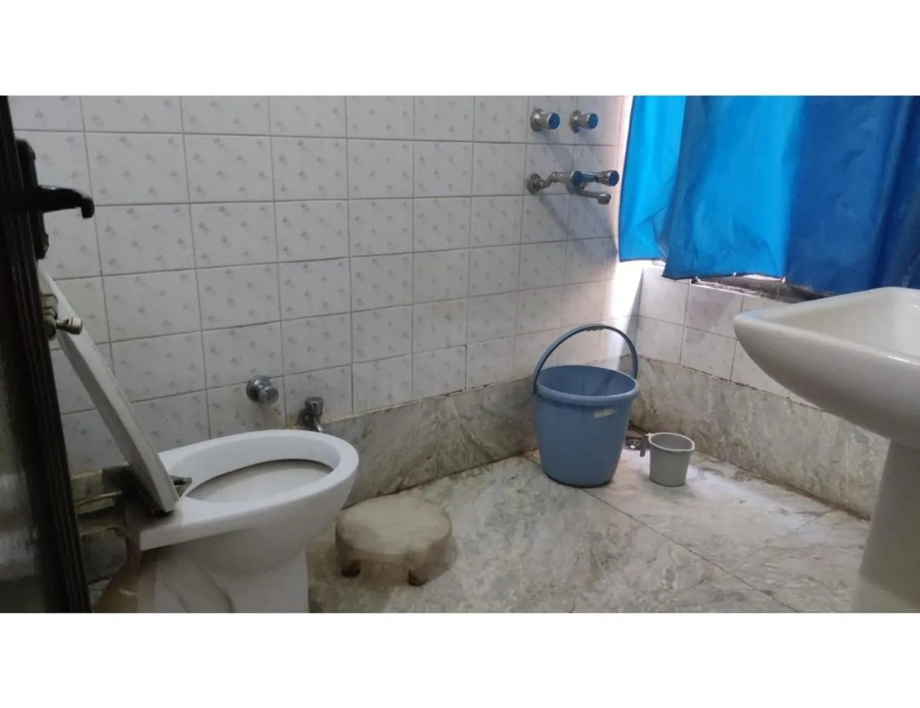 Shower in Hotel Mayur Classic, Ludhiana