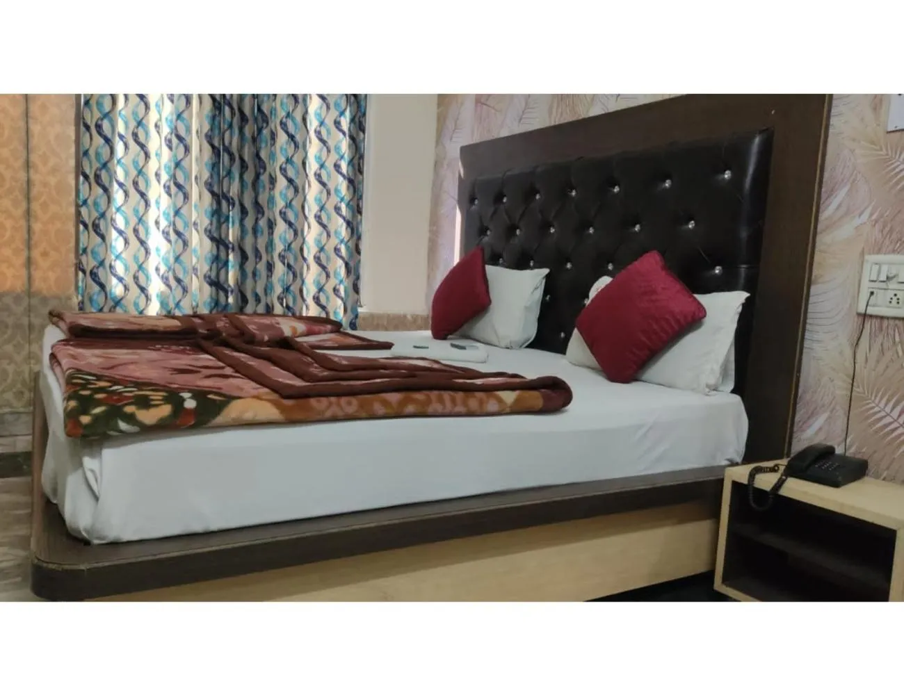 Bed in Hotel Mayur Classic, Ludhiana