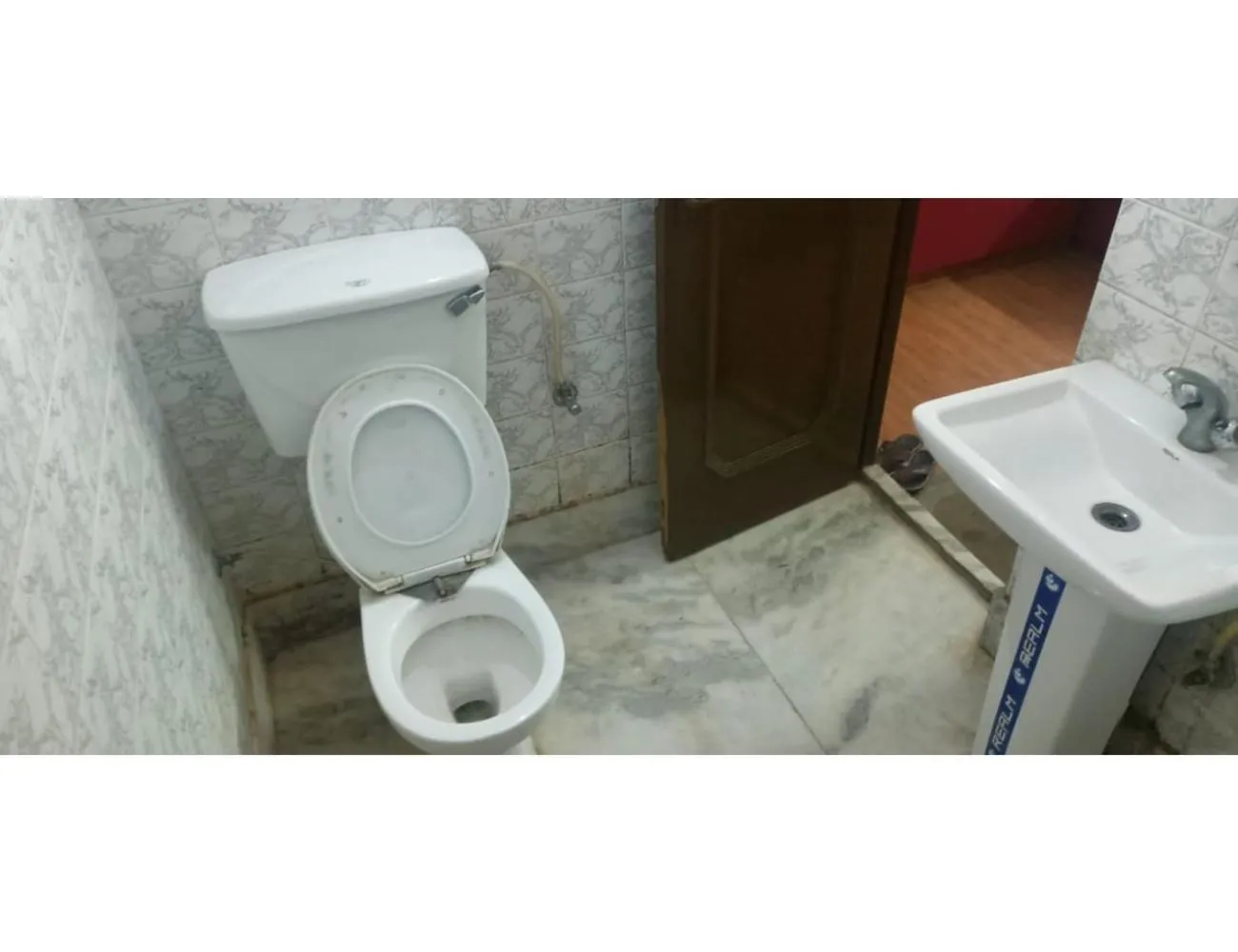 Toilet in Hotel Mayur Classic, Ludhiana
