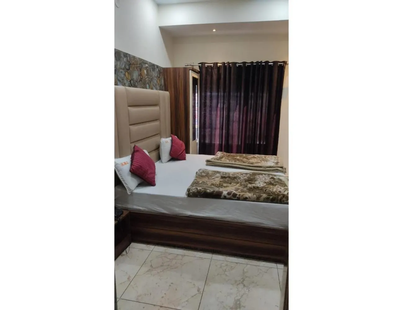 Photo of the whole room, Bed in Hotel Mayur Classic, Ludhiana