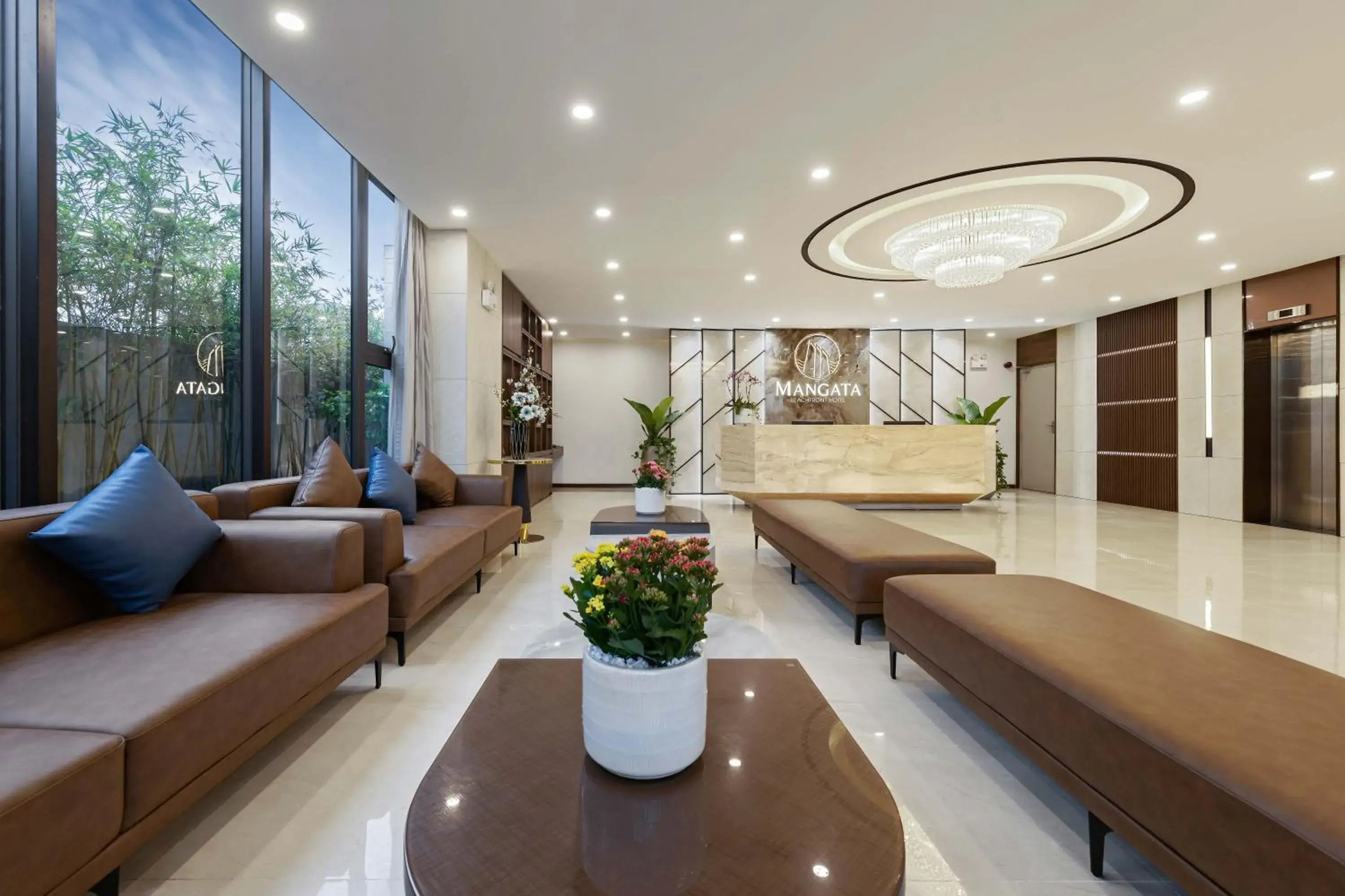 Lobby or reception in Mangata Beachfront Hotel - Rooftop Bar Sea View Lobby or reception in Mangata Beachfront Hotel - Rooftop Bar Sea View