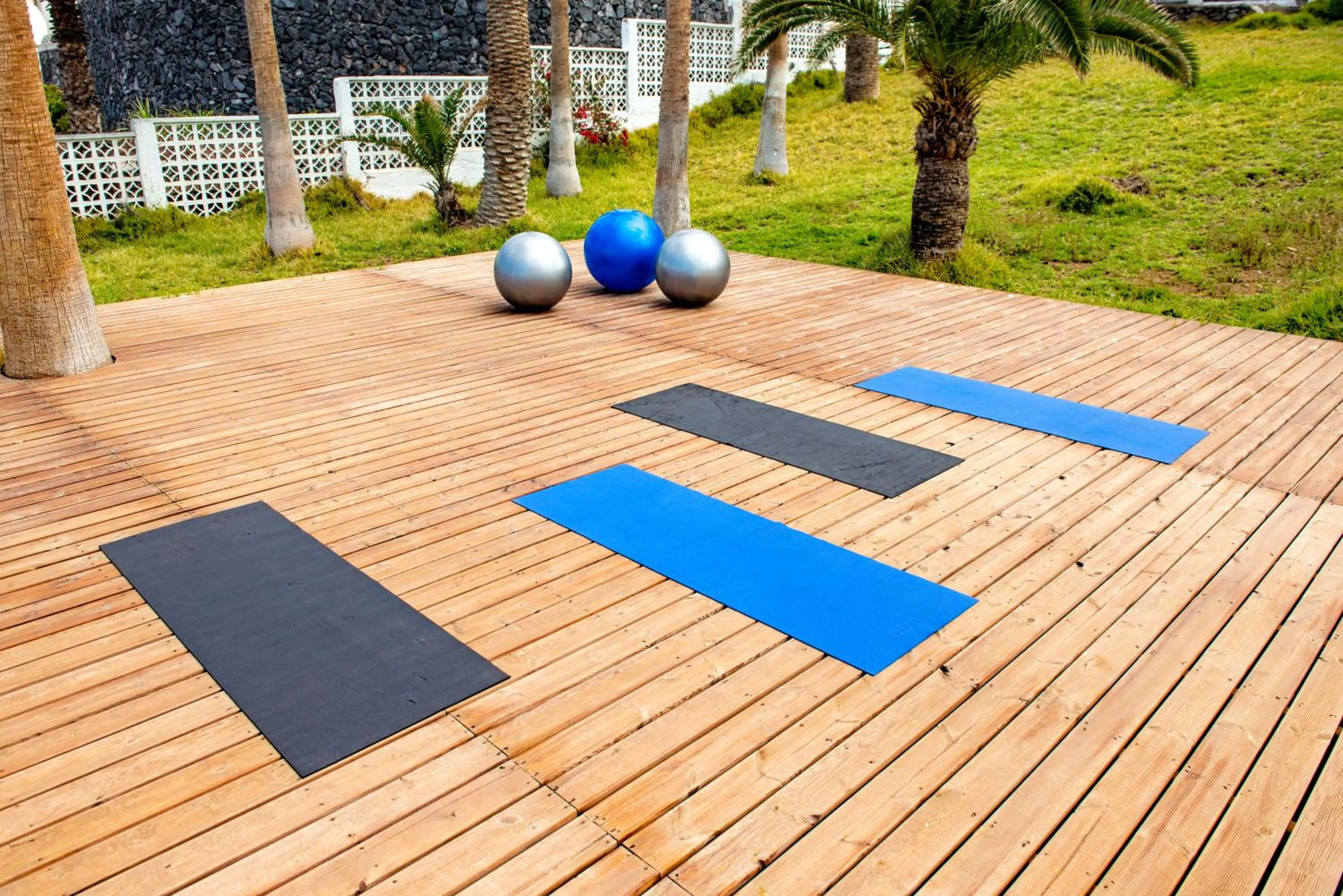 Entertainment in Atlantic Holiday Hotel