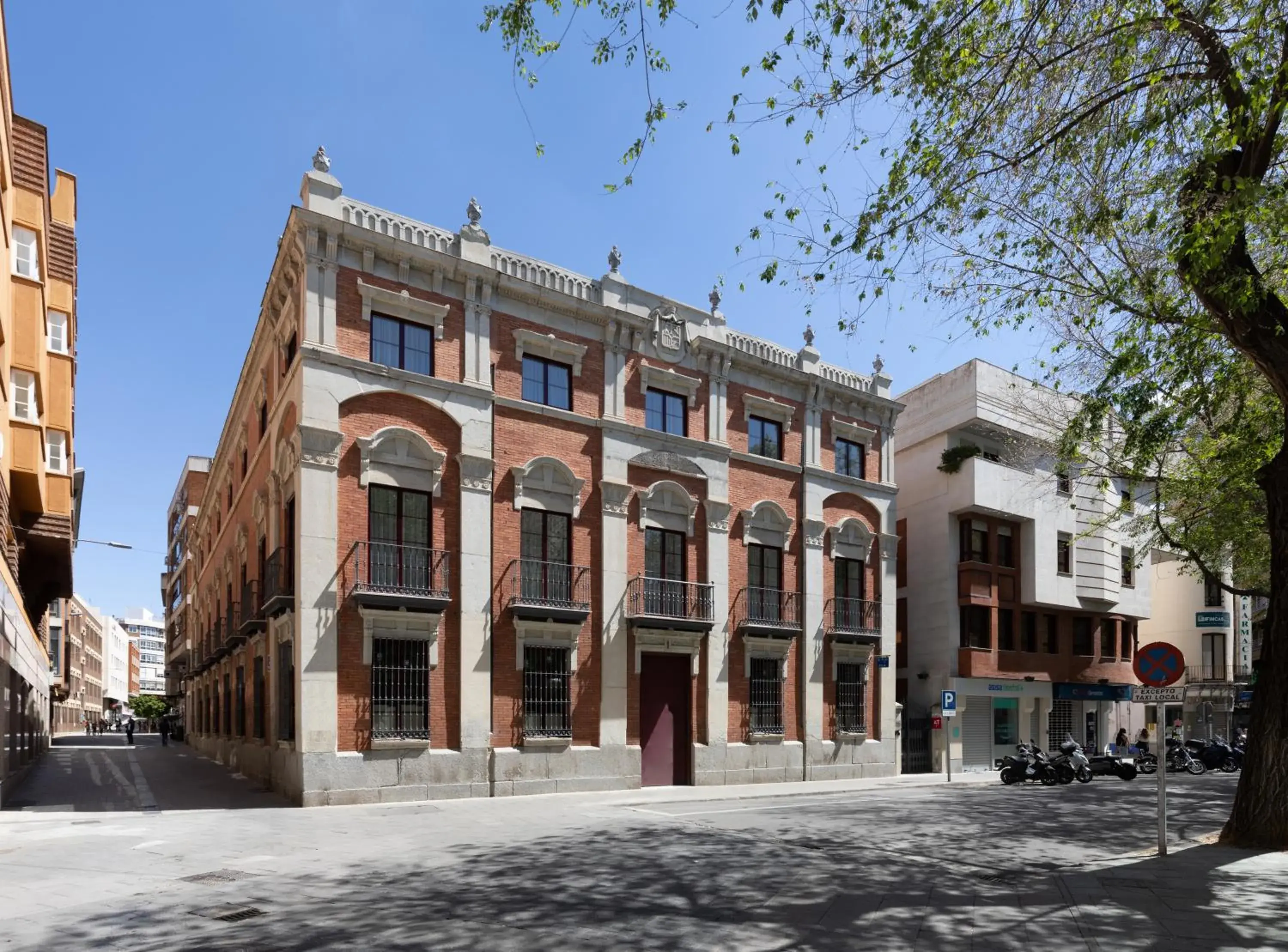 Property building in Líbere Ciudad Real Property building in Líbere Ciudad Real