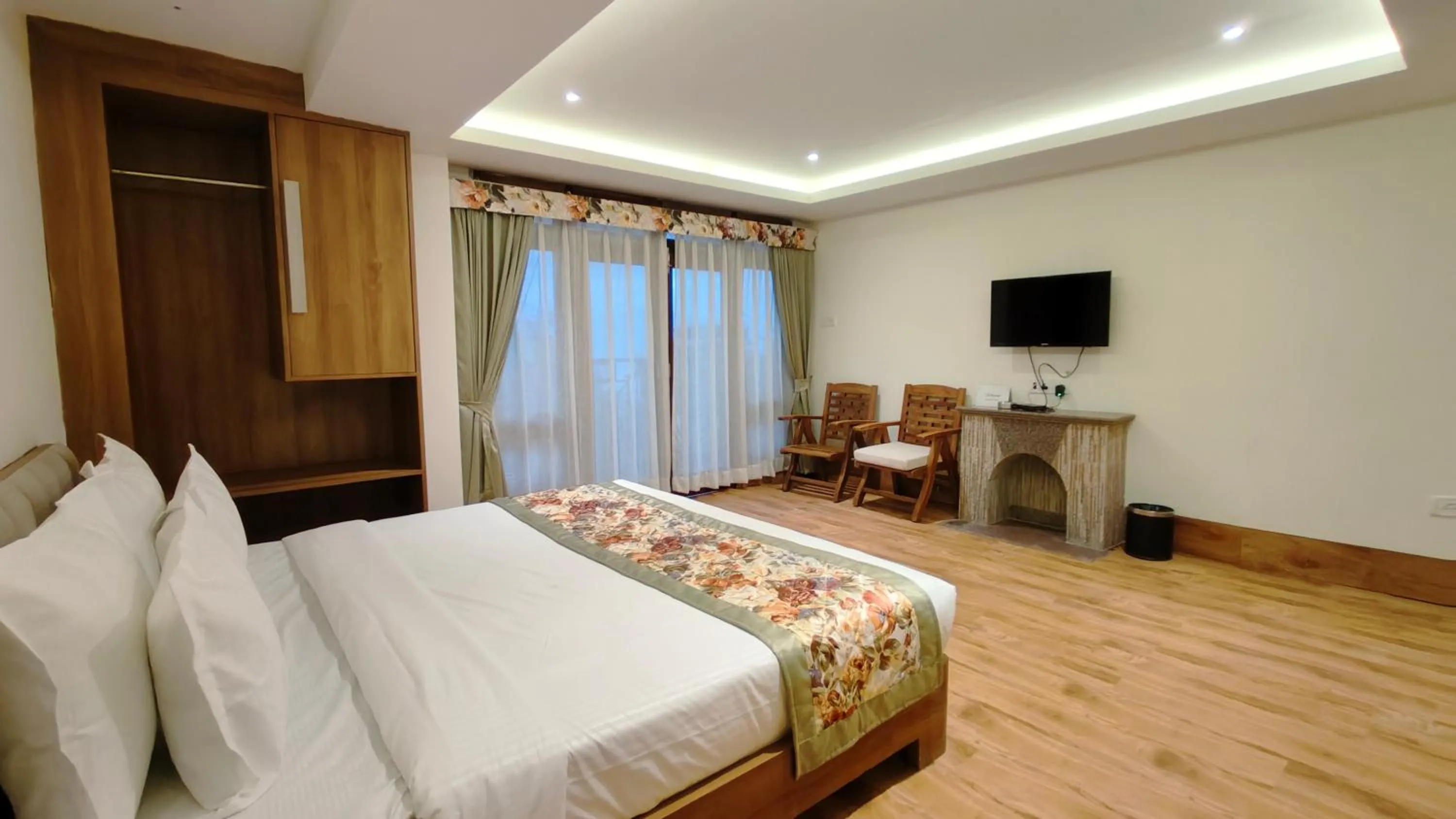 Bedroom, Bed in Mount Polaris Suites & Spa