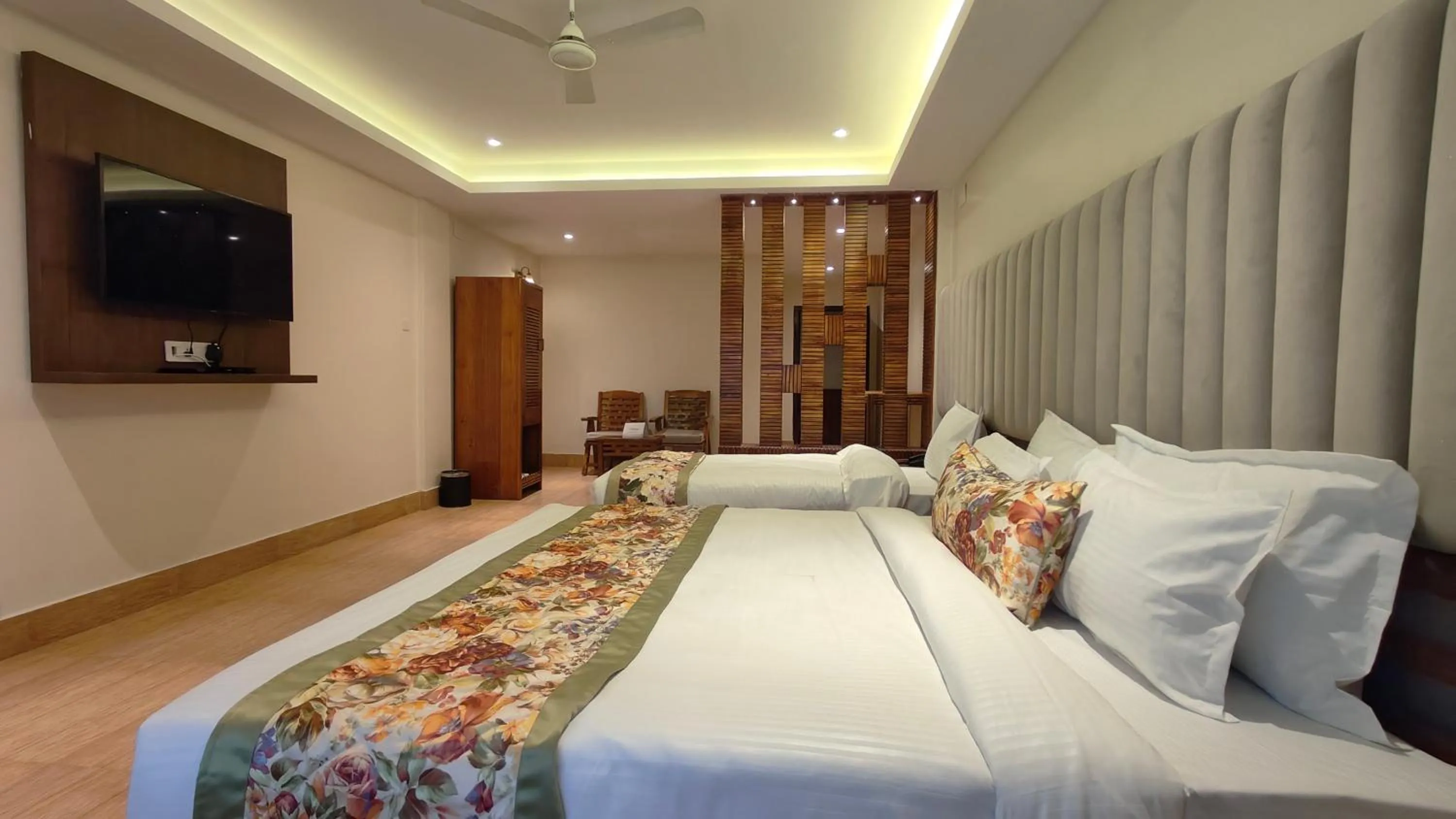 Bed in Mount Polaris Suites & Spa