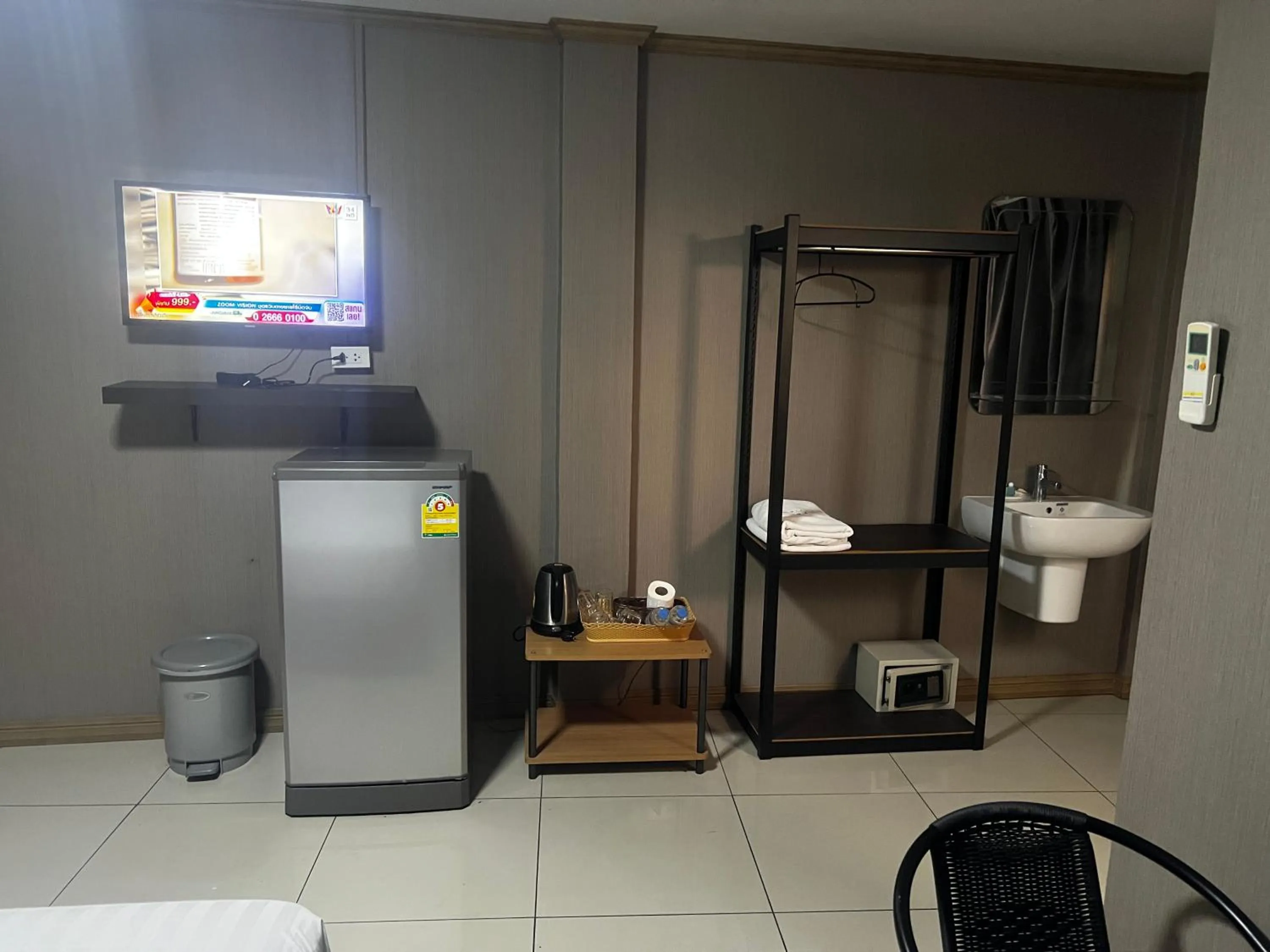 TV and multimedia in Apsara Inn