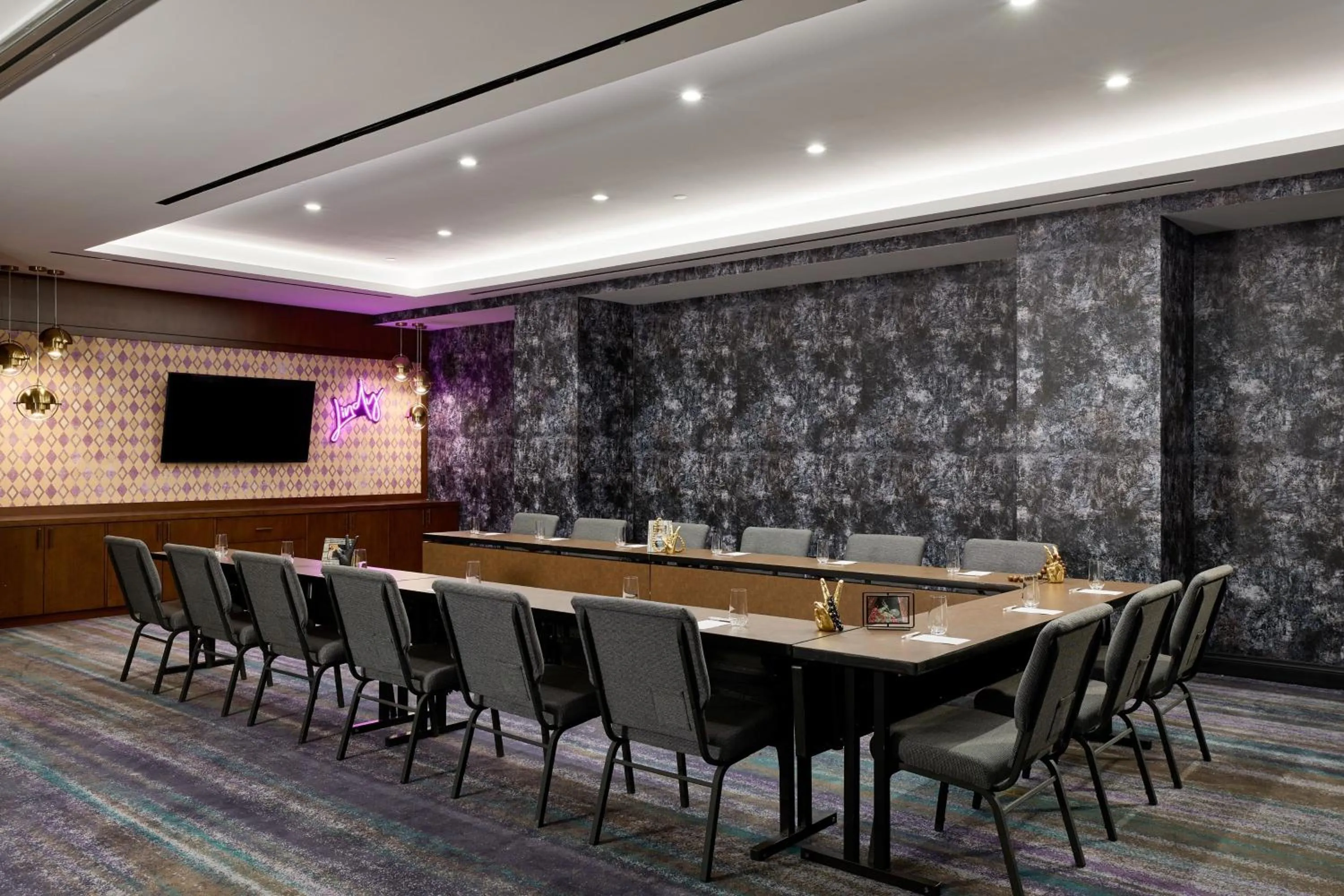 Meeting/conference room in Renaissance New York Harlem Hotel