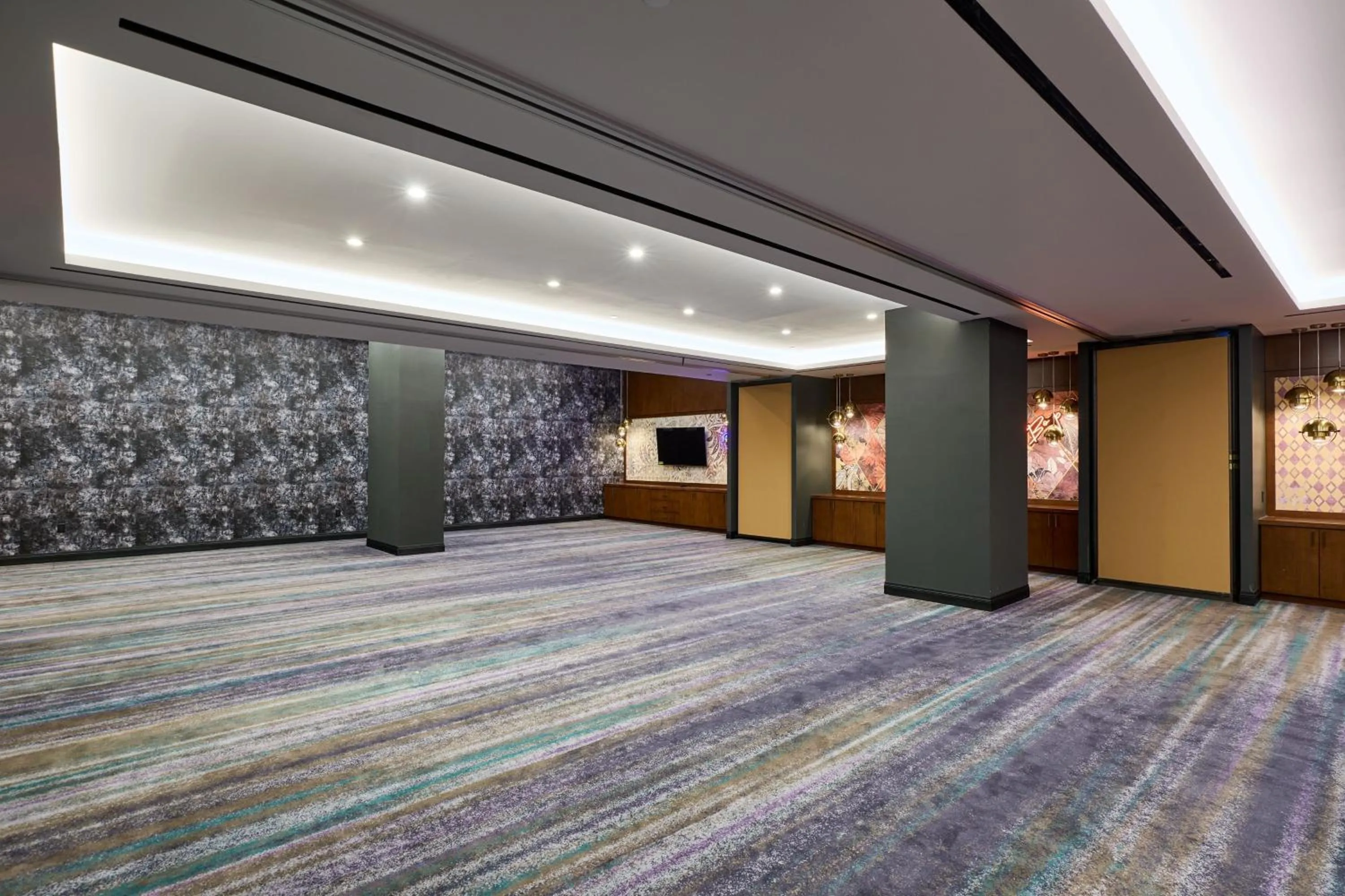 Meeting/conference room in Renaissance New York Harlem Hotel