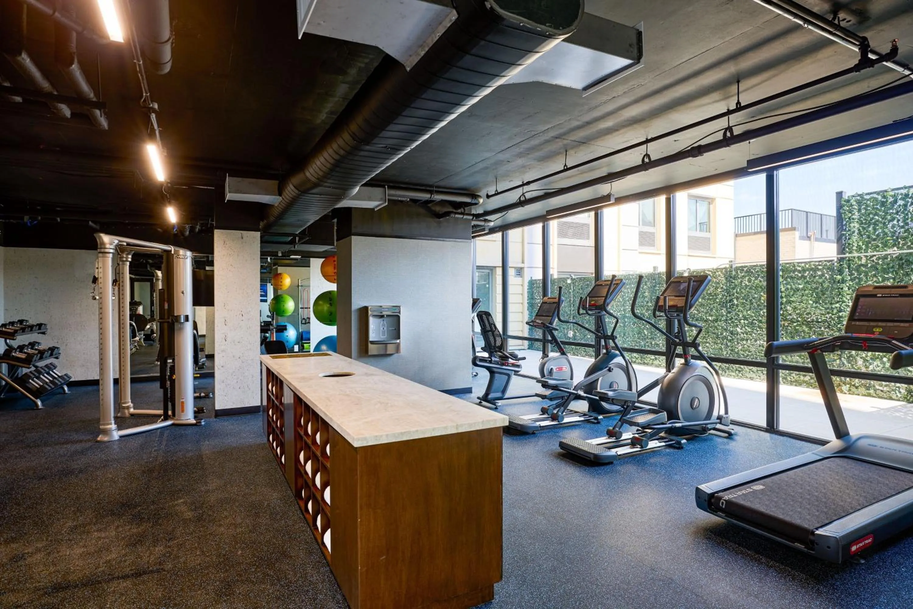 Fitness centre/facilities in Renaissance New York Harlem Hotel