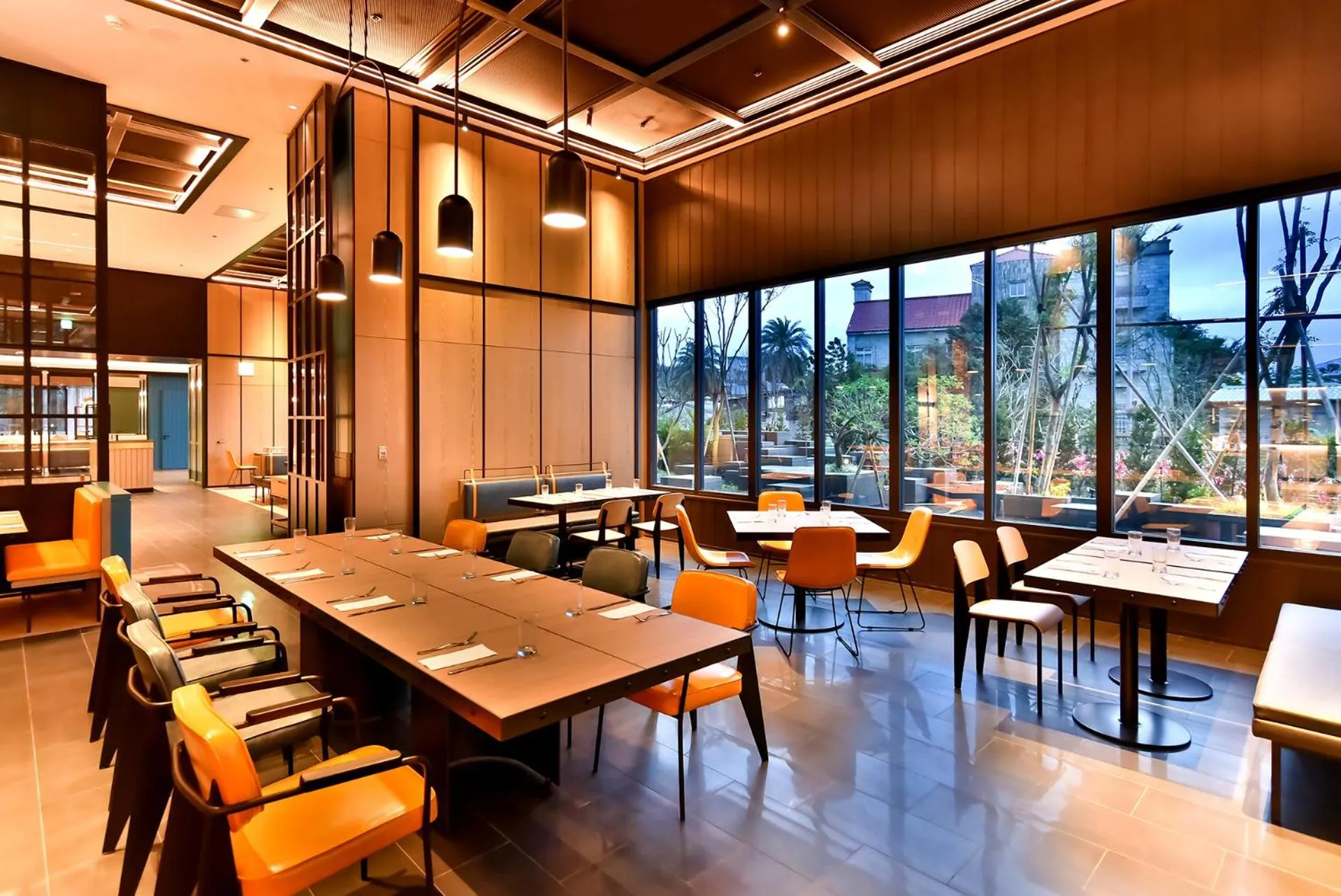 Restaurant/places to eat in Four Points by Sheraton Taipei Bali