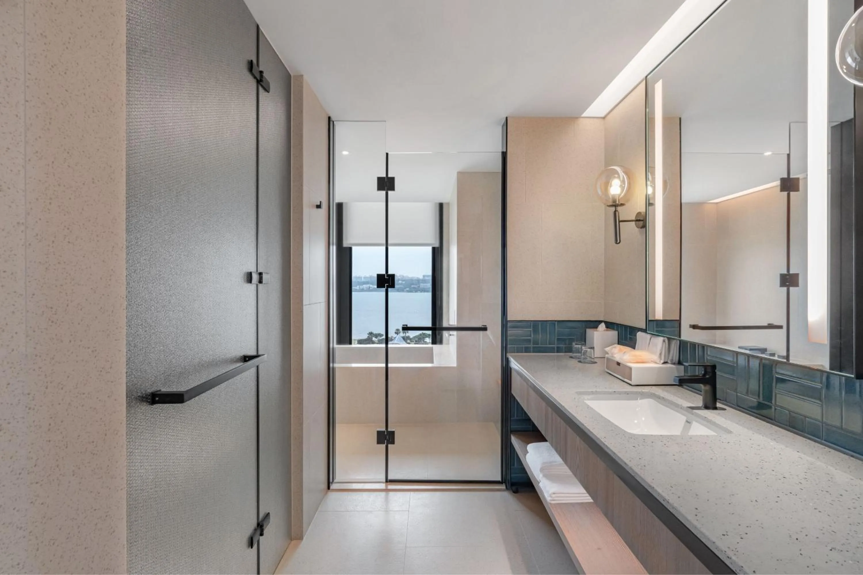 Bedroom in Four Points by Sheraton Taipei Bali