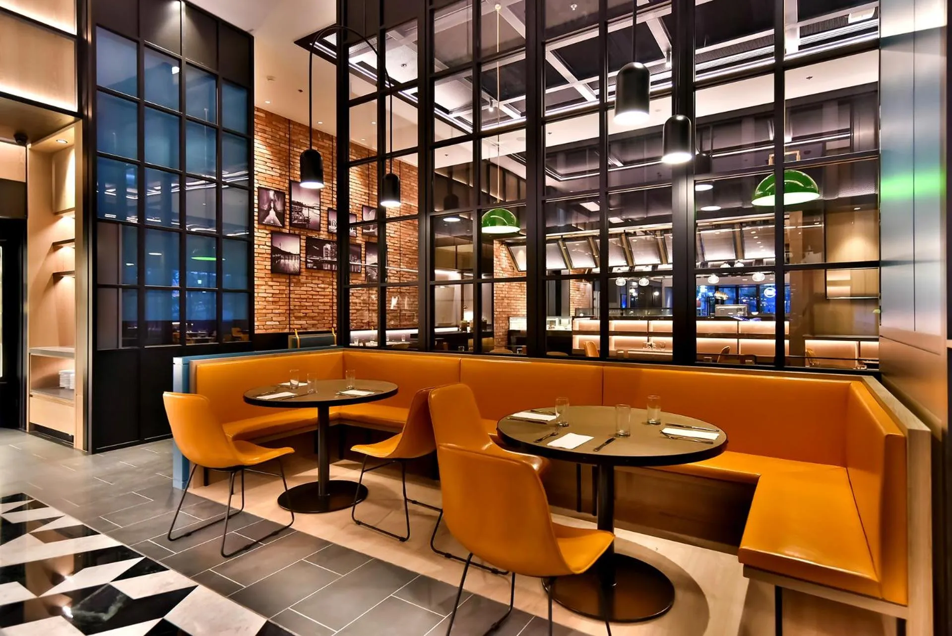 Restaurant/places to eat in Four Points by Sheraton Taipei Bali